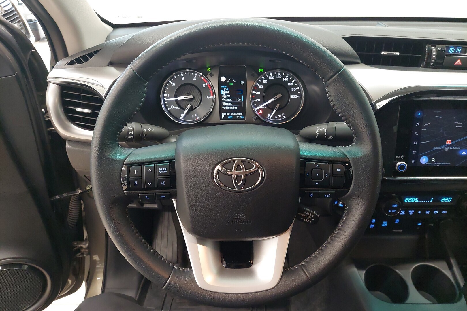 TOYOTA Hilux 2025