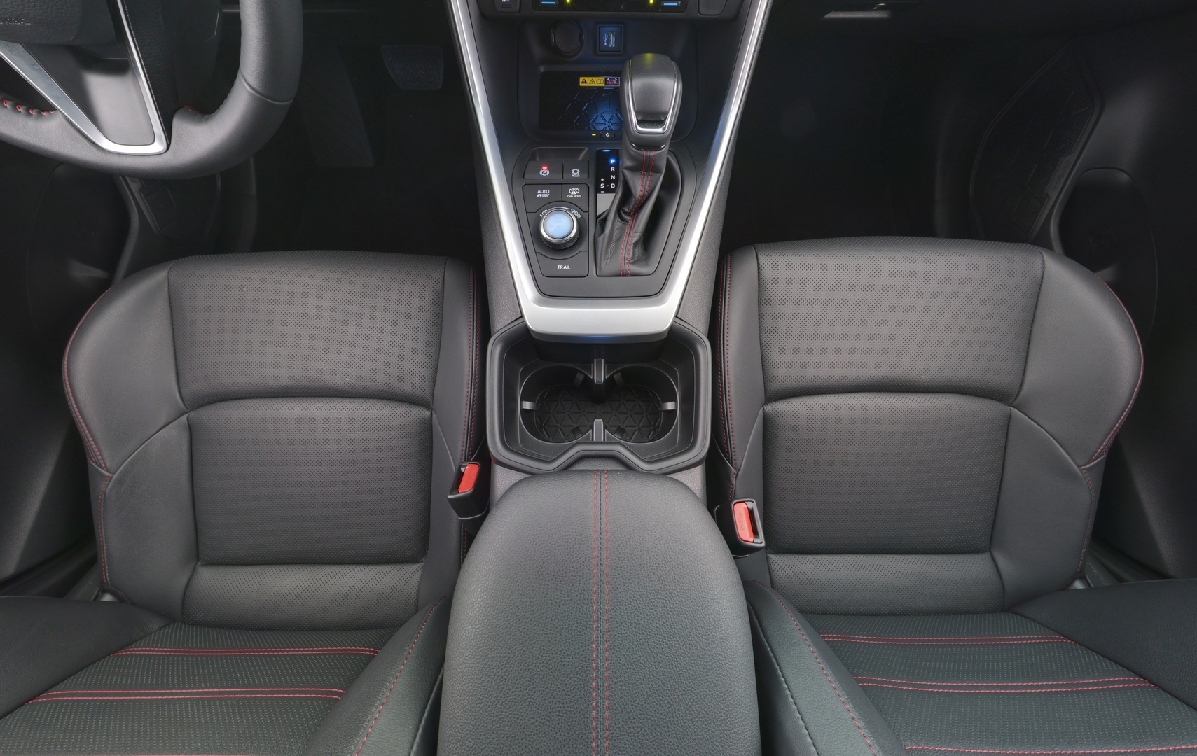 TOYOTA RAV4 PLUG-IN 2024