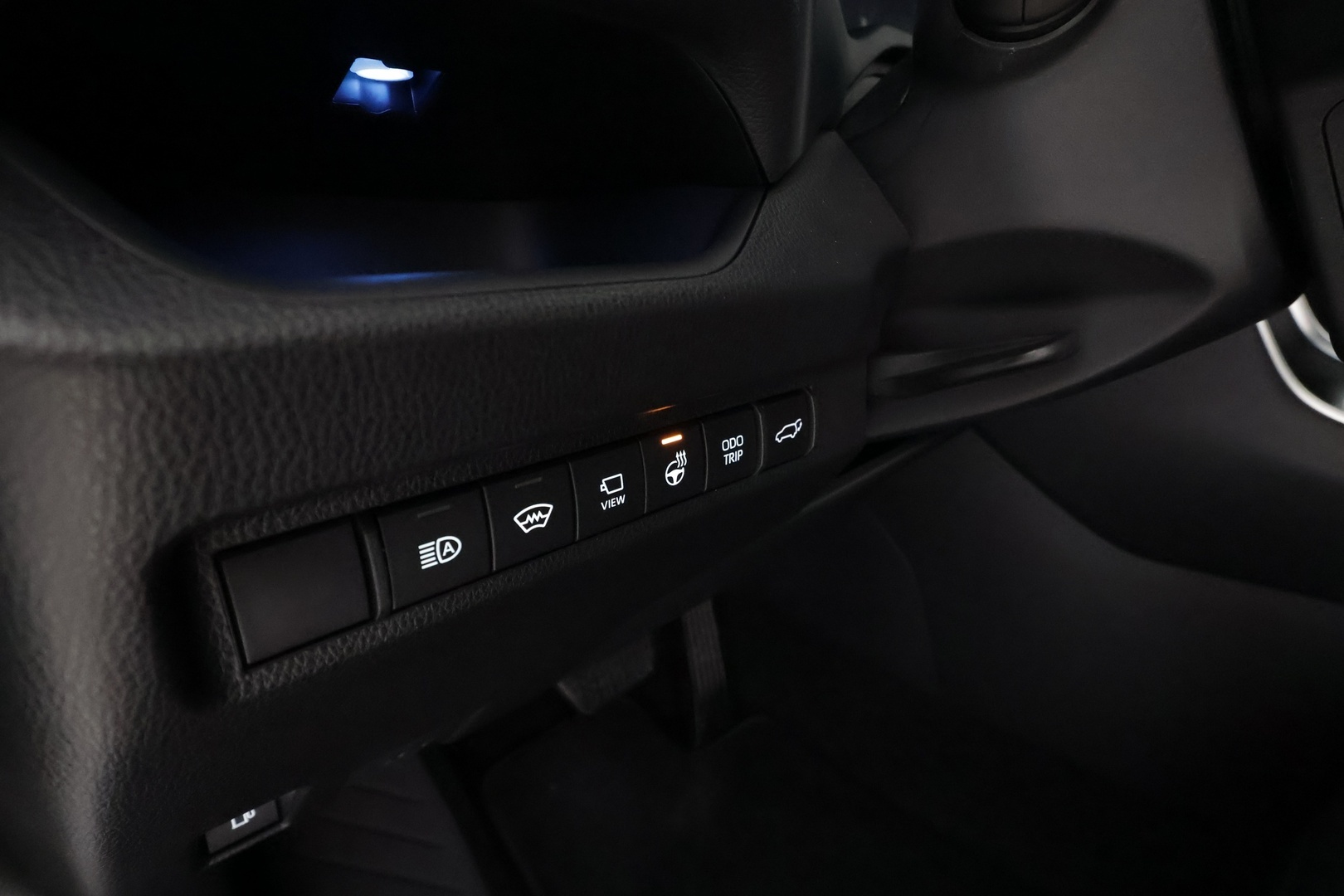 TOYOTA RAV4 PLUG-IN 2024