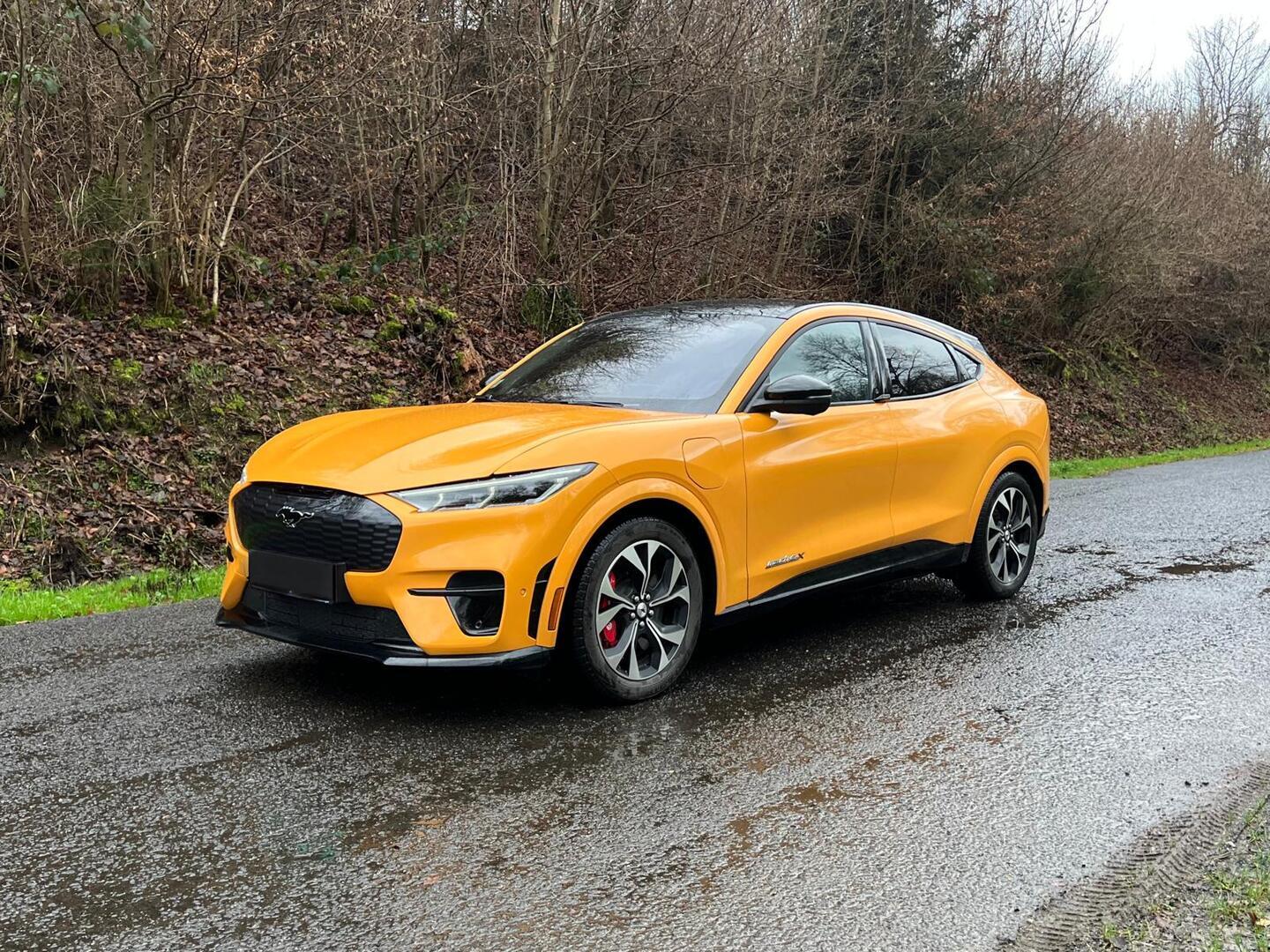 FORD MUSTANG MACH-E 2023