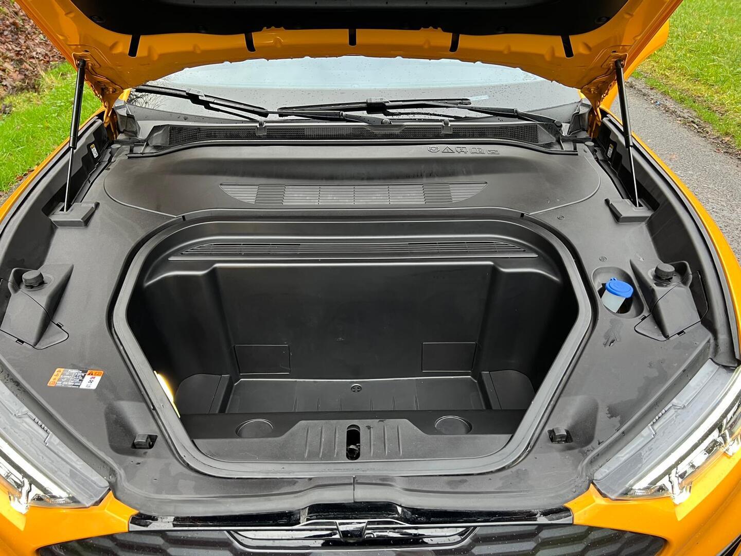 FORD MUSTANG MACH-E 2023