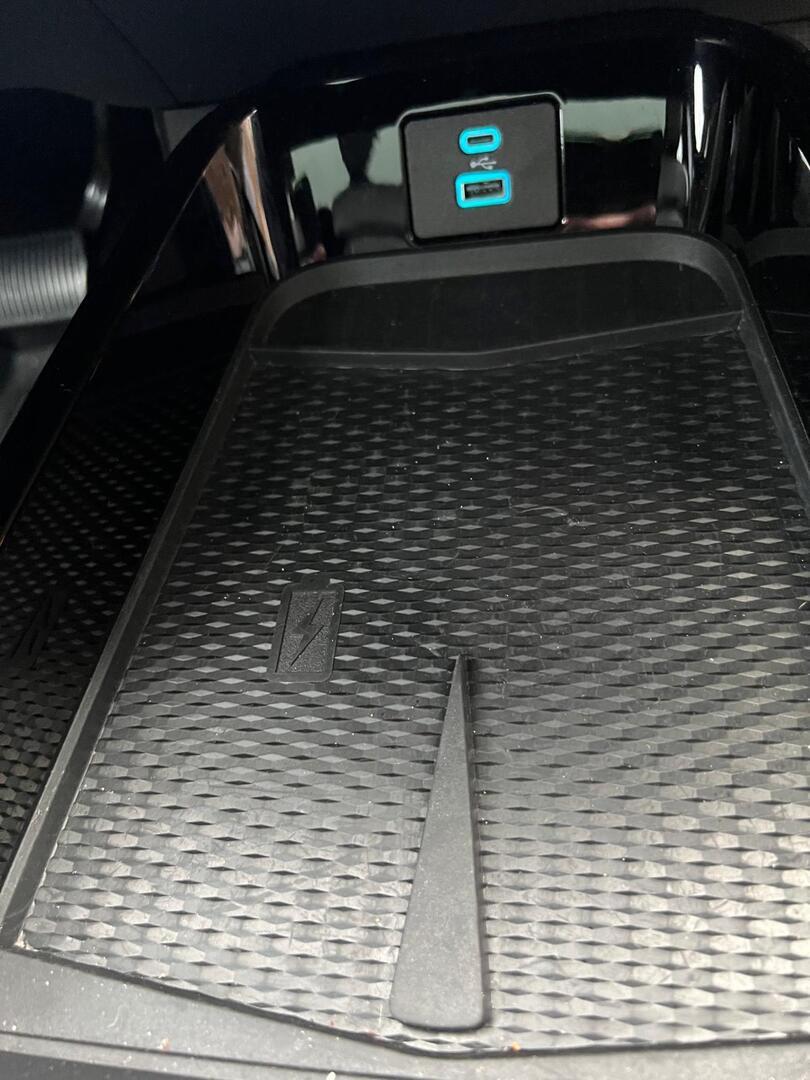 FORD MUSTANG MACH-E 2023