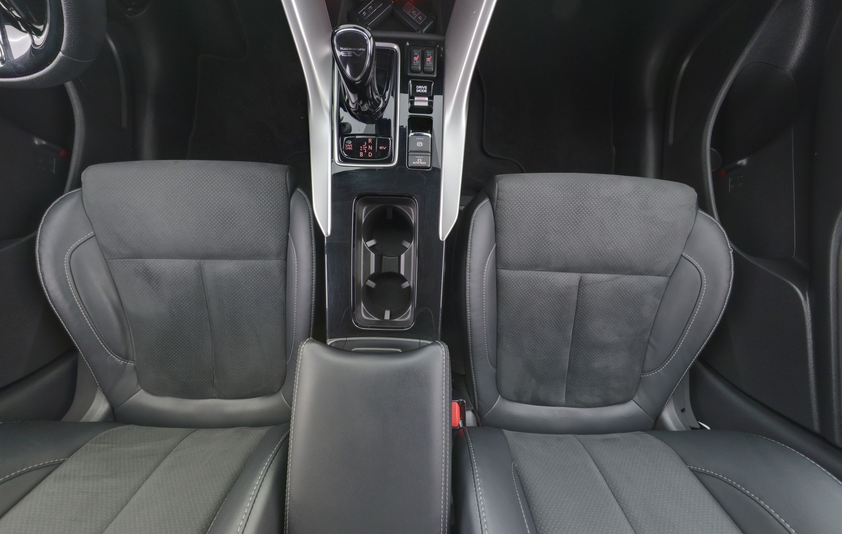 MITSUBISHI Eclipse Cross 2022