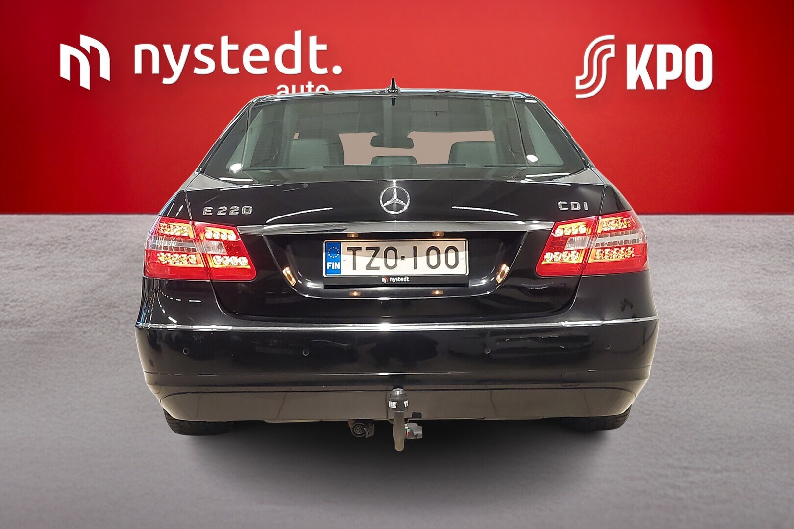 MERCEDES-BENZ E 2009