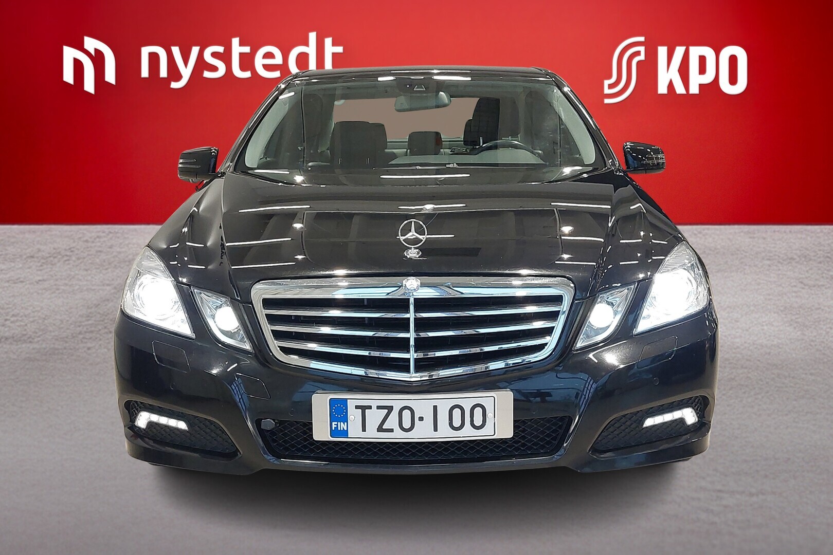 MERCEDES-BENZ E 2009