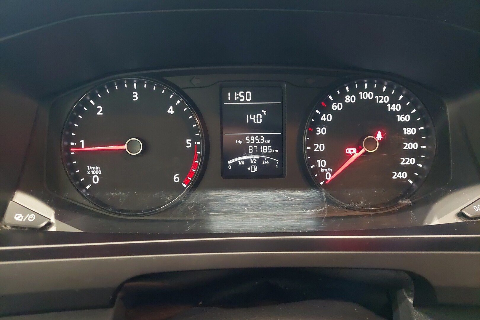 VOLKSWAGEN Transporter 2017