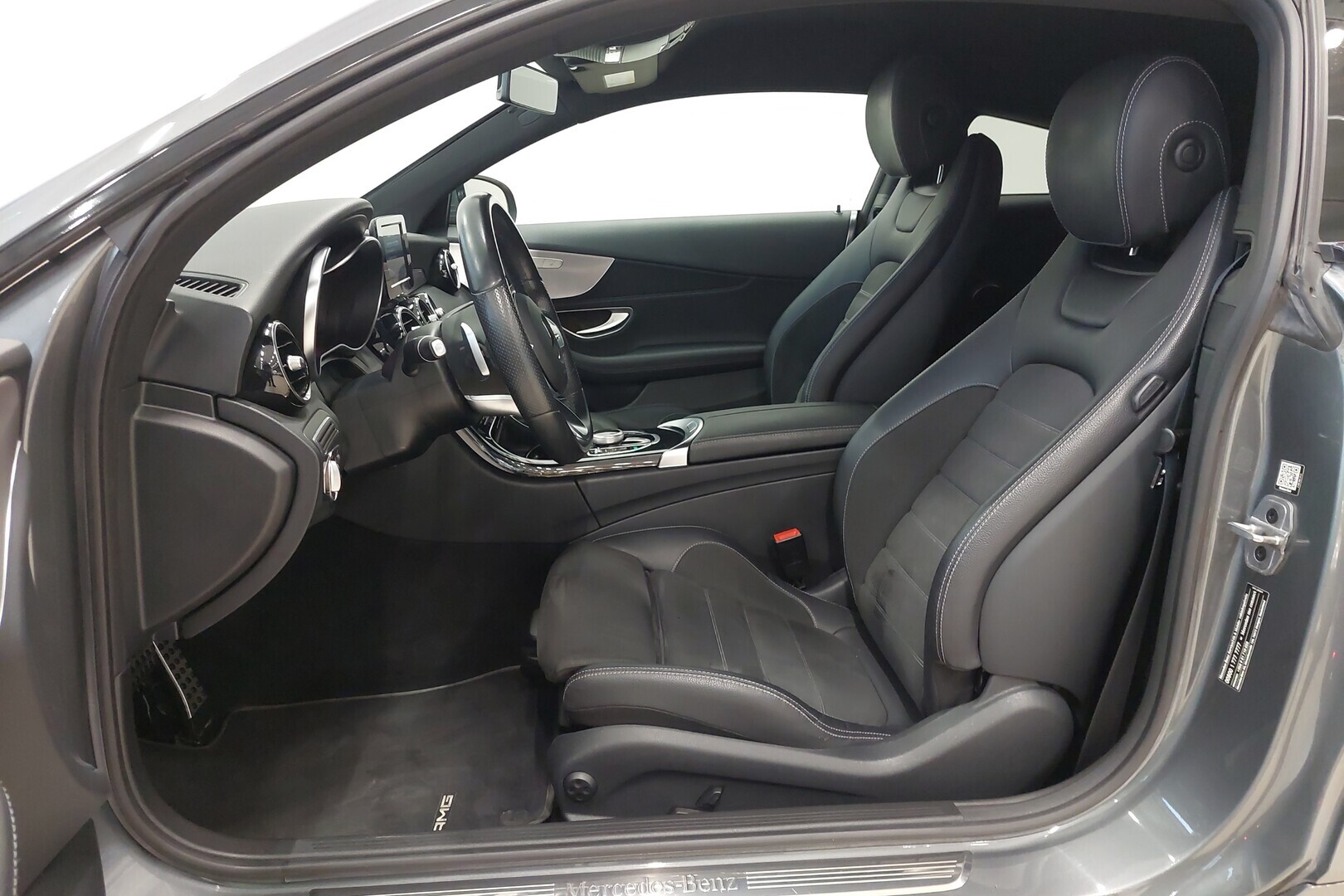 MERCEDES-BENZ C 2020