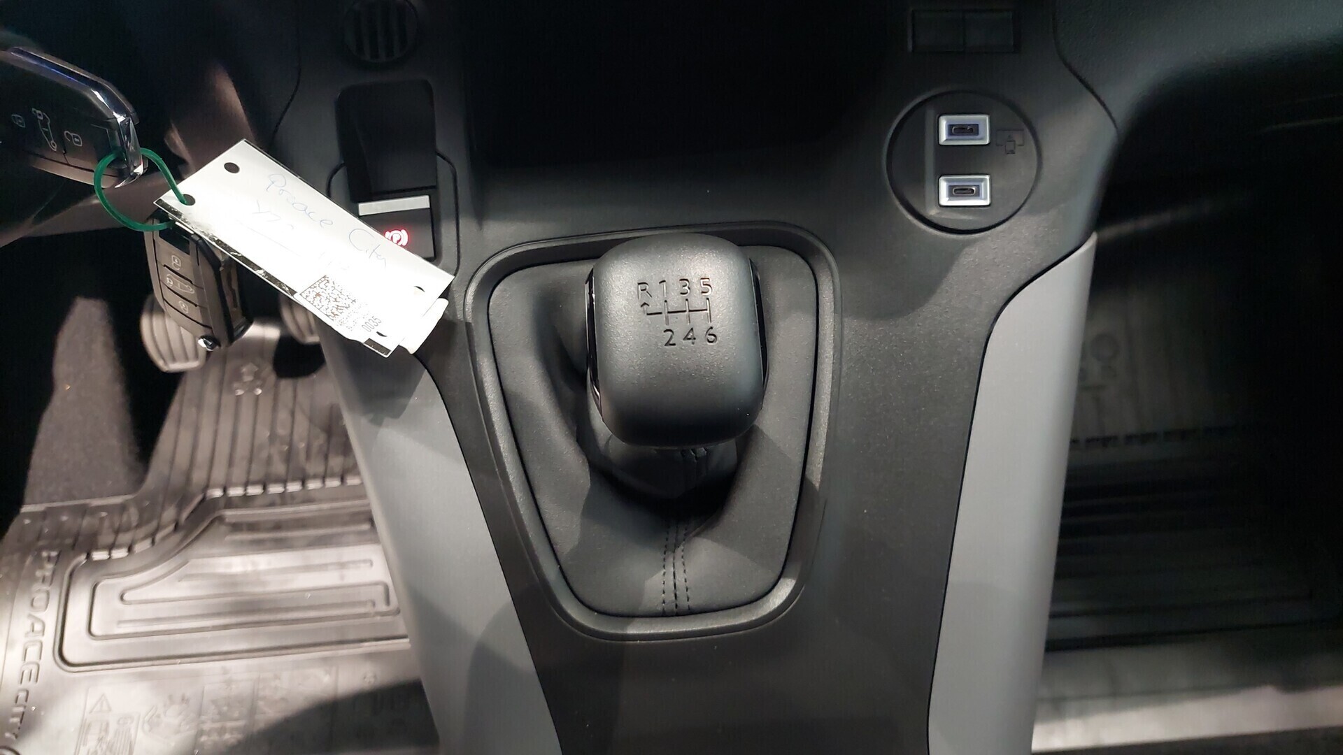 TOYOTA Proace CITY Verso 2024