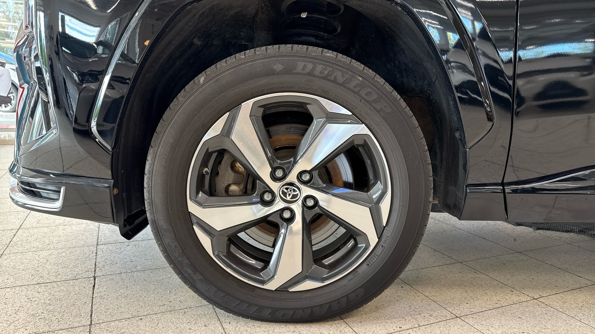 TOYOTA RAV4 PLUG-IN 2023