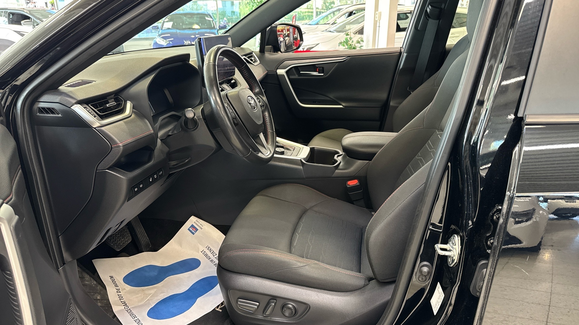 TOYOTA RAV4 PLUG-IN 2023