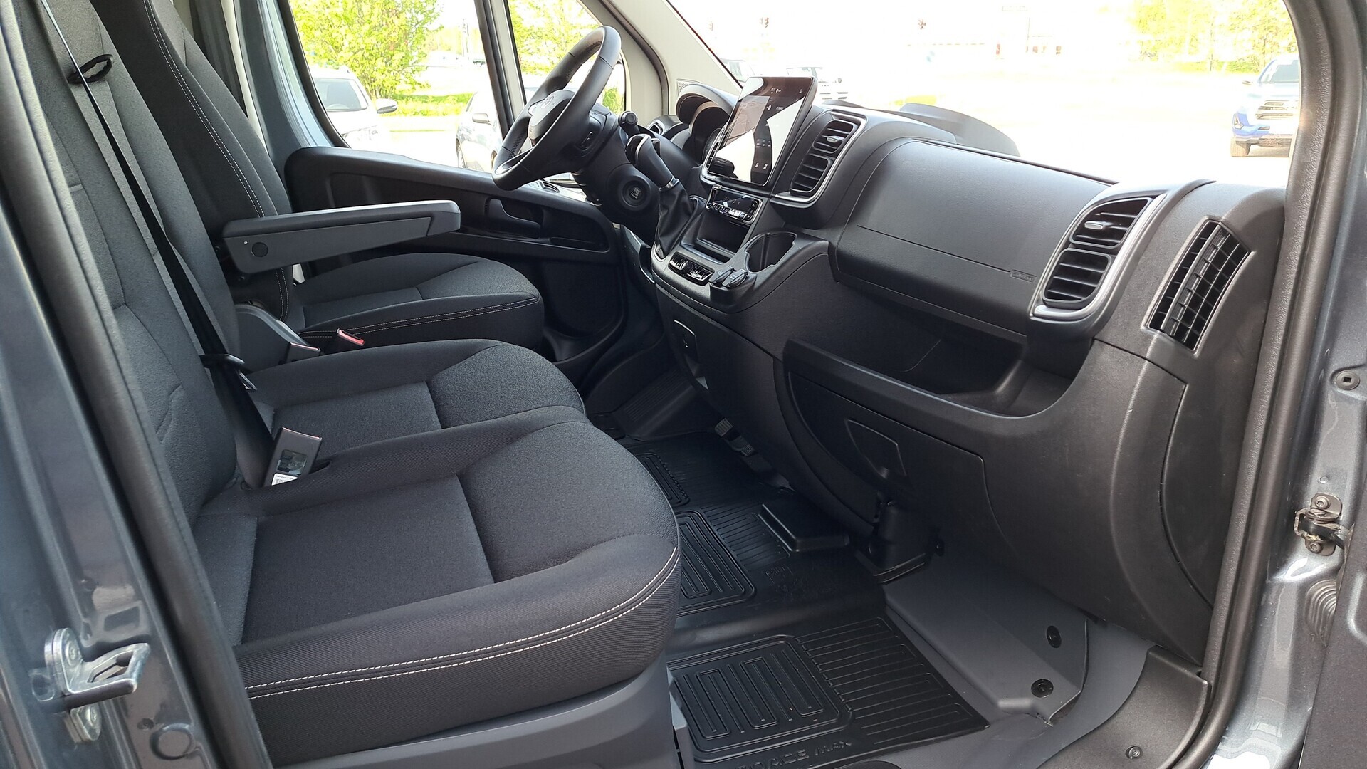 TOYOTA Proace MAX 2025
