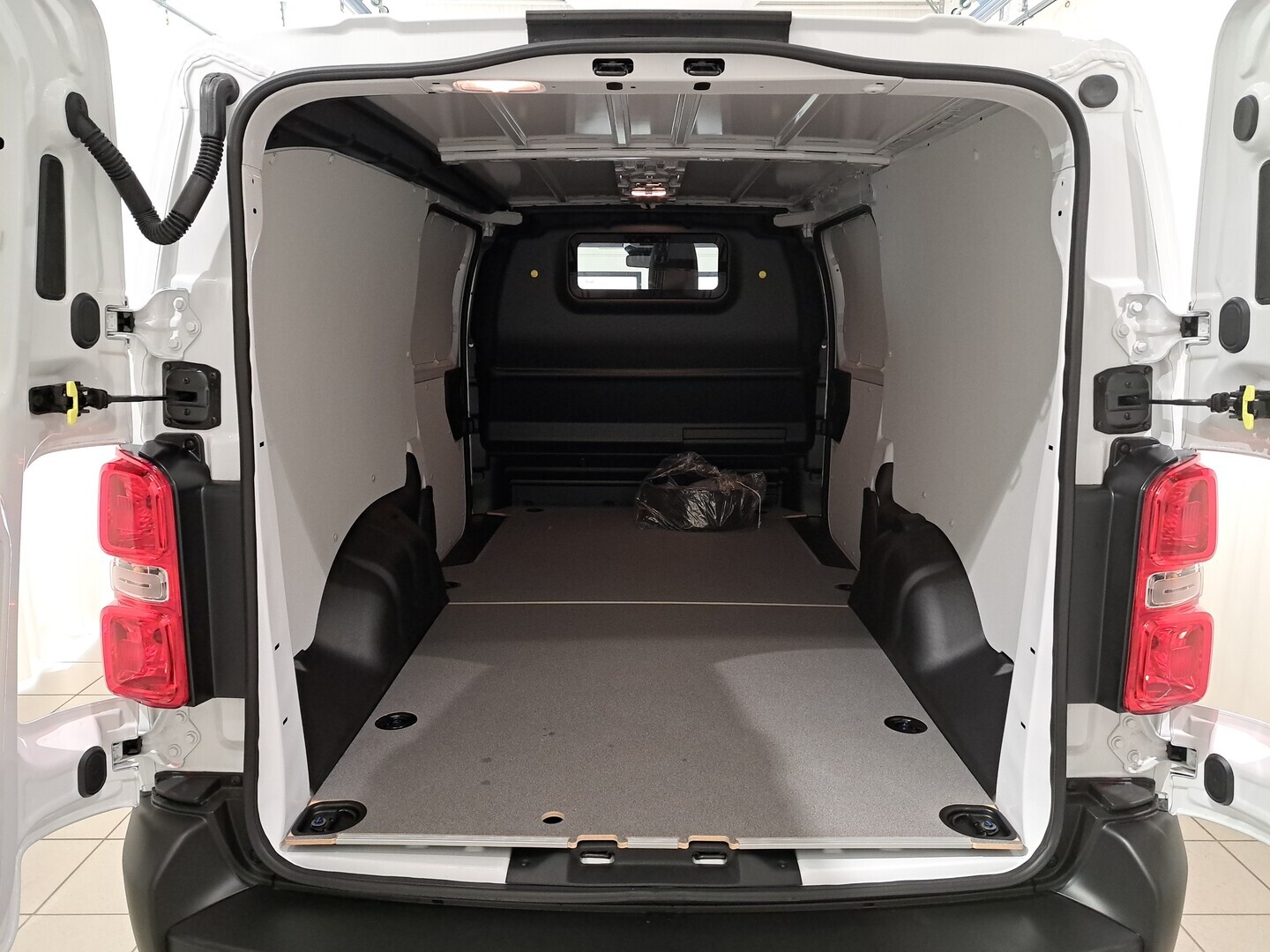 TOYOTA PROACE 17