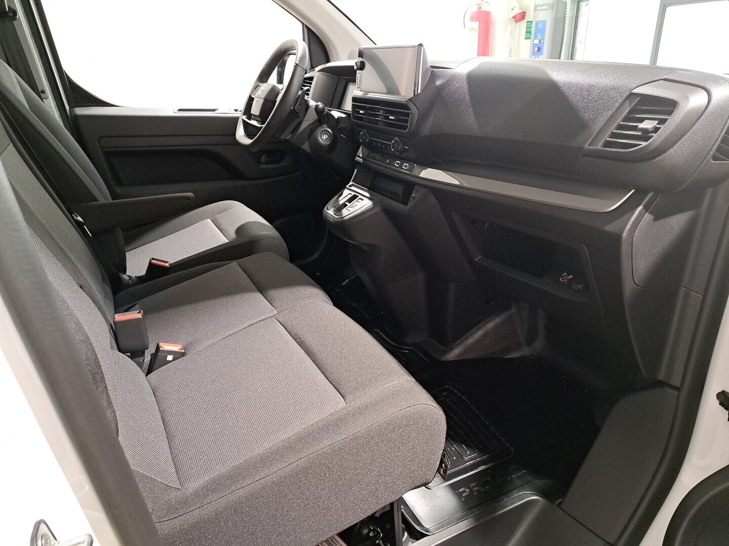 TOYOTA PROACE 19