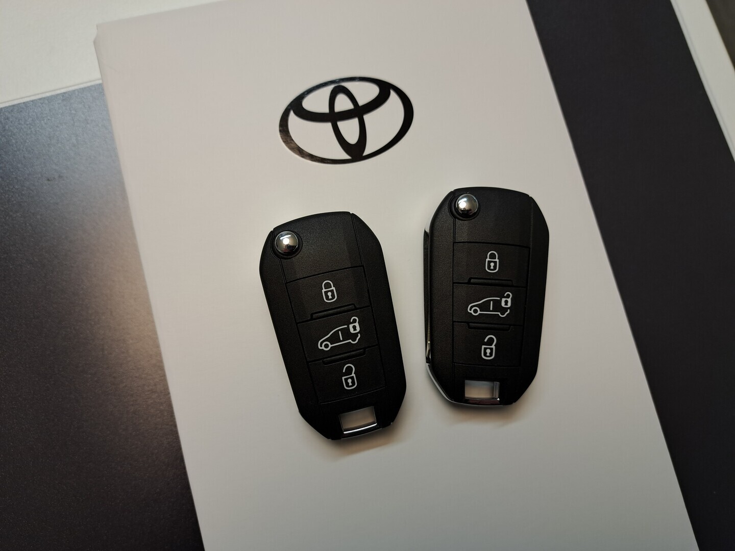 TOYOTA PROACE 22