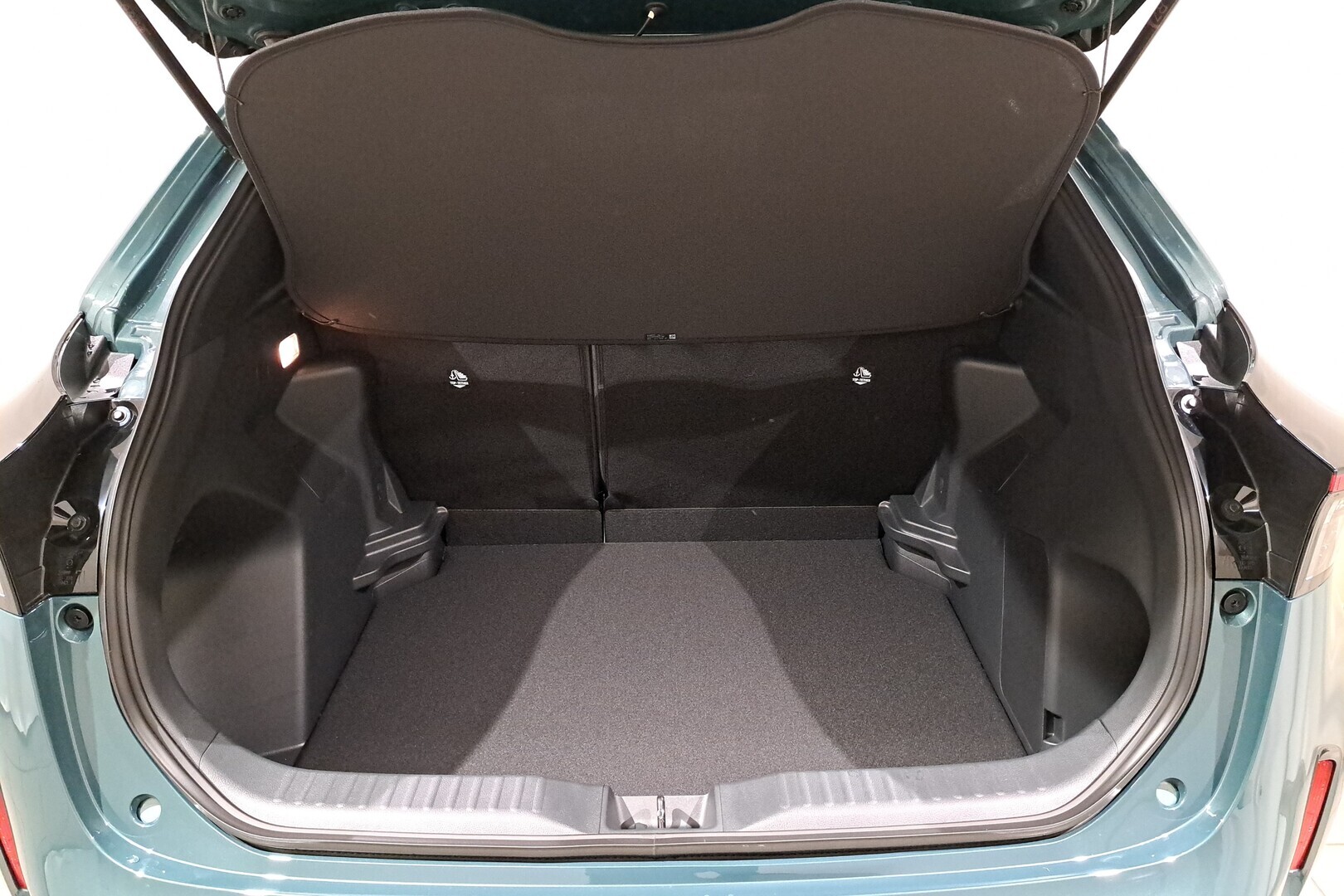 TOYOTA YARIS CROSS 2025