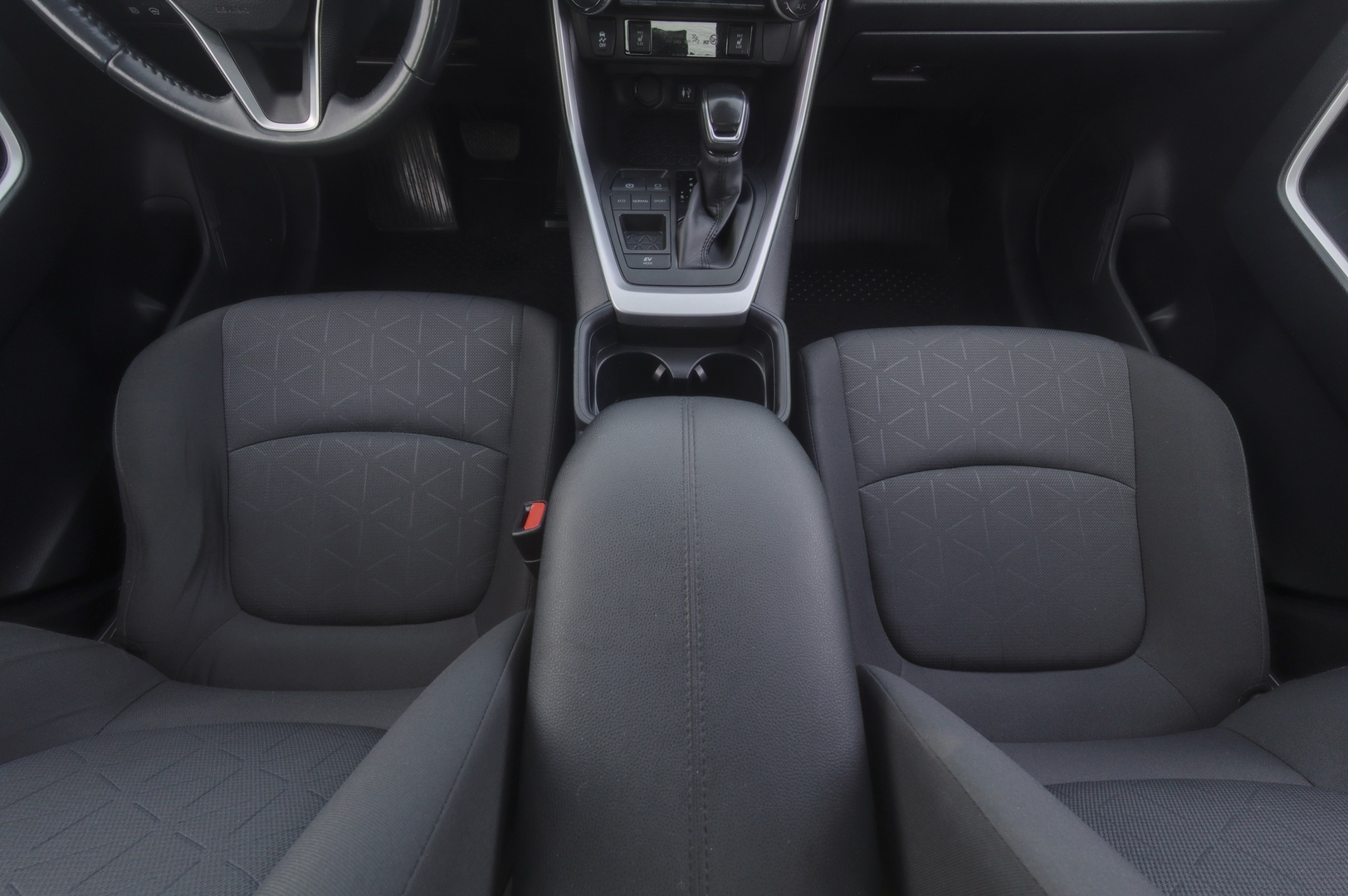 TOYOTA RAV4 2019