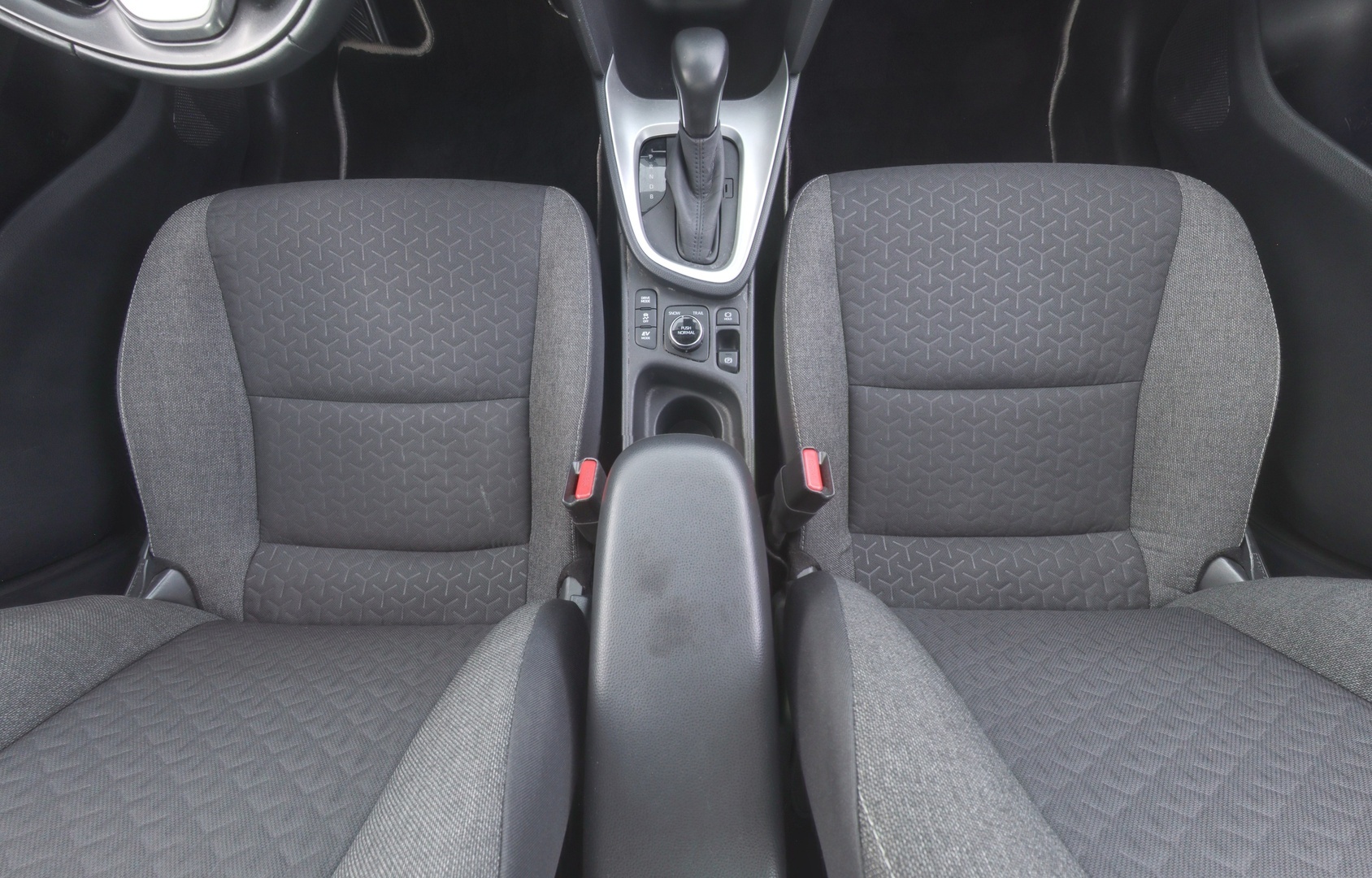 TOYOTA Yaris Cross 2023