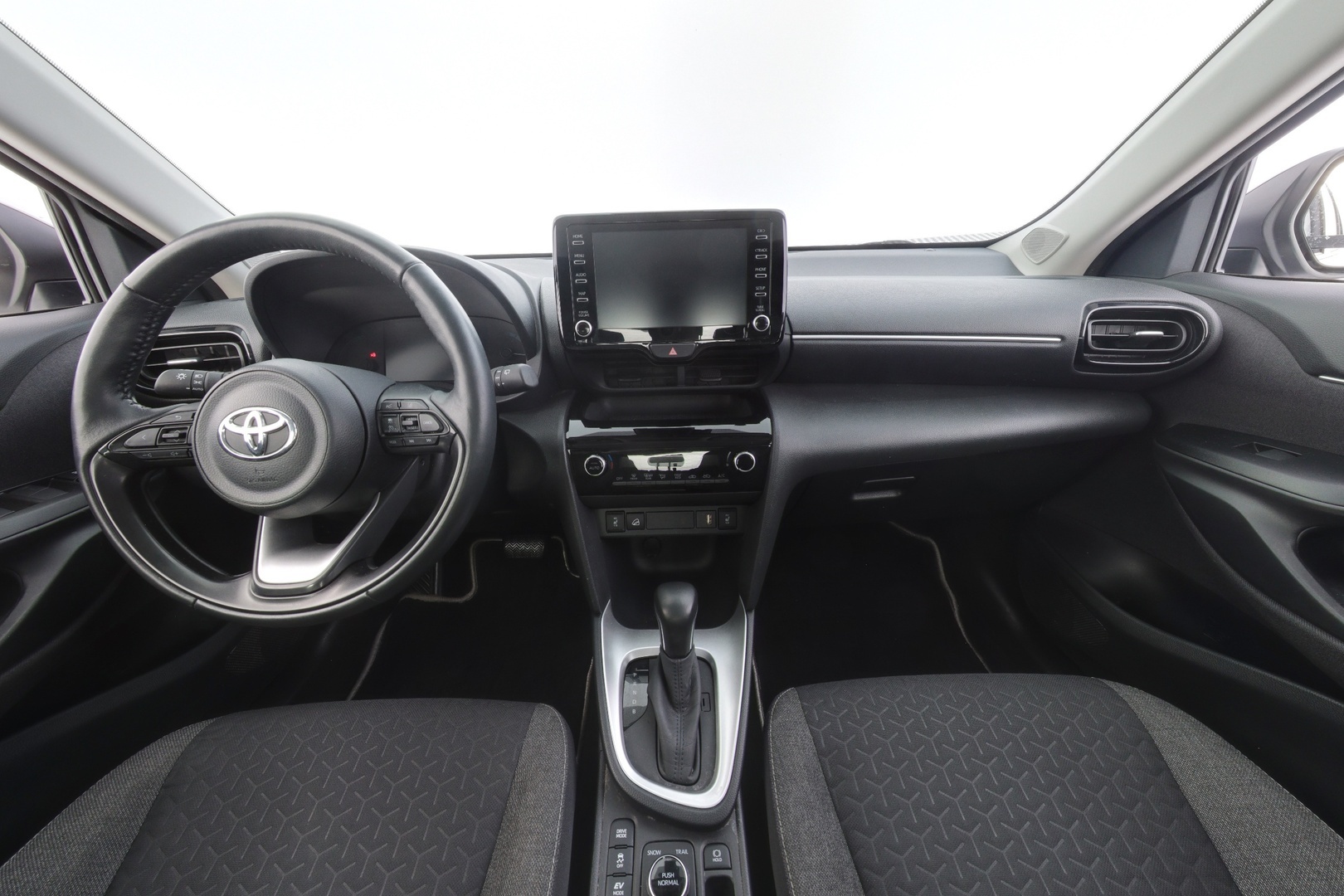 TOYOTA Yaris Cross 2023