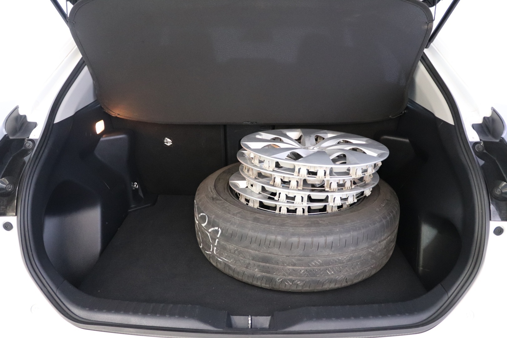 TOYOTA Yaris Cross 2023