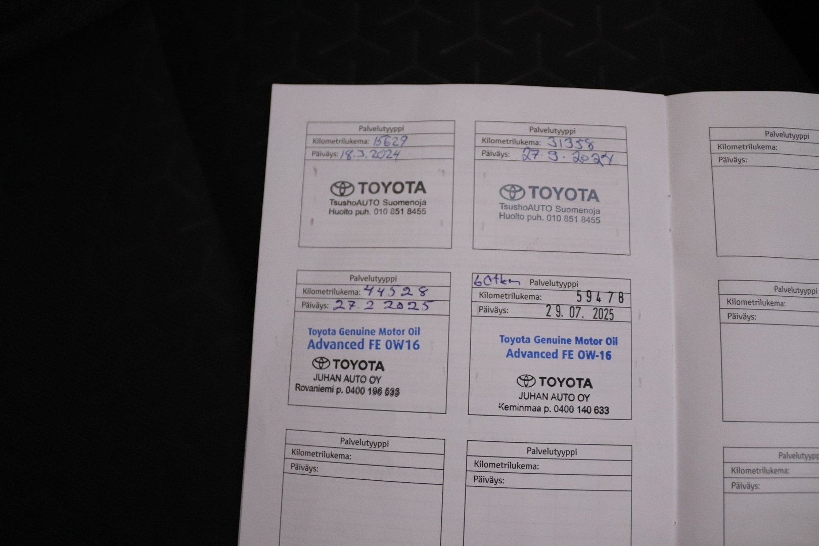 TOYOTA Yaris Cross 2023