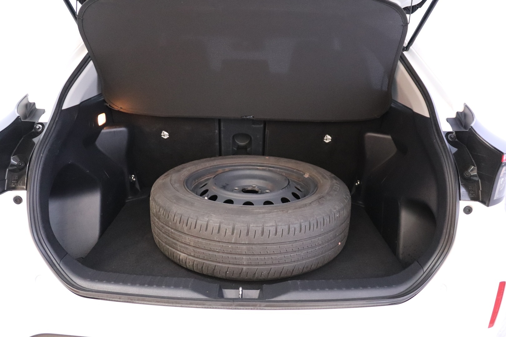 TOYOTA Yaris Cross 2023