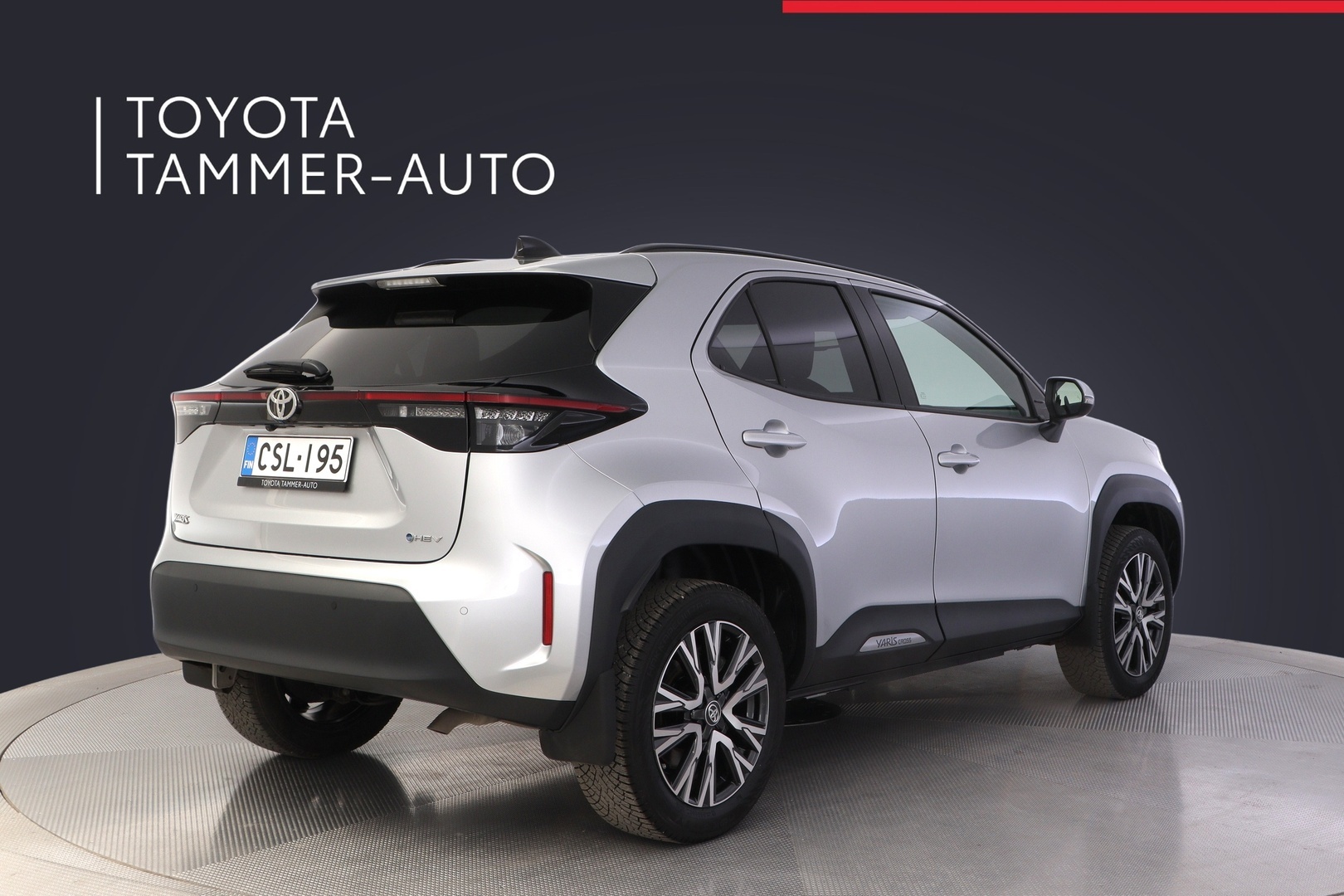 TOYOTA Yaris Cross 2025