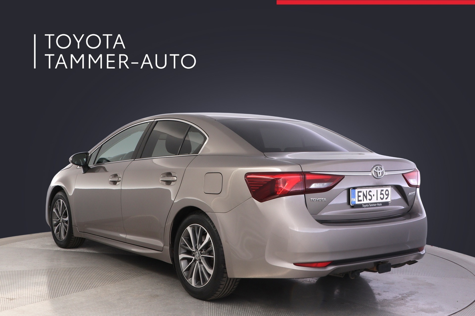 TOYOTA Avensis 2015