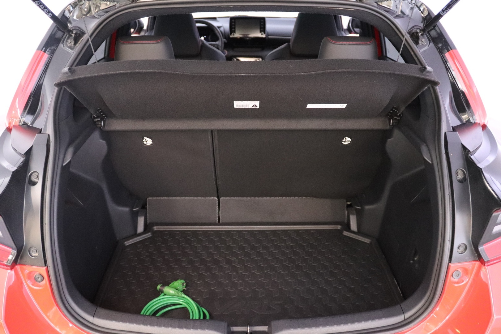 TOYOTA Yaris 2021