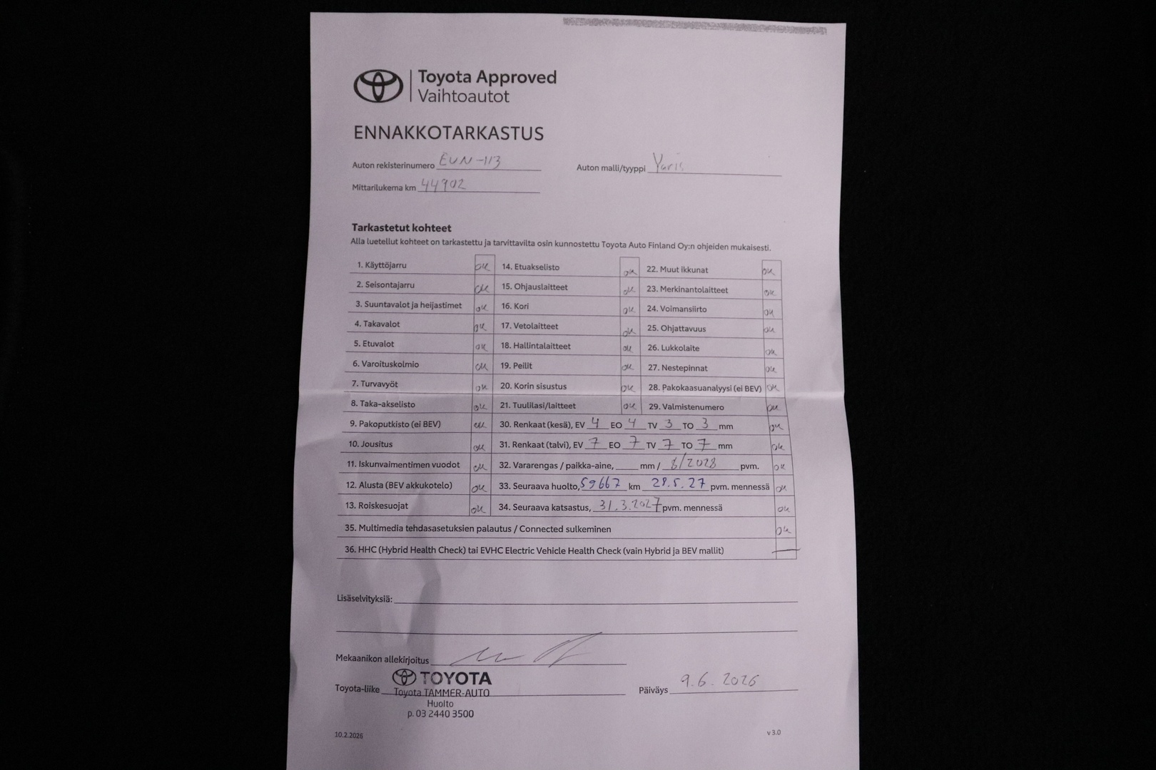 TOYOTA Yaris 2023