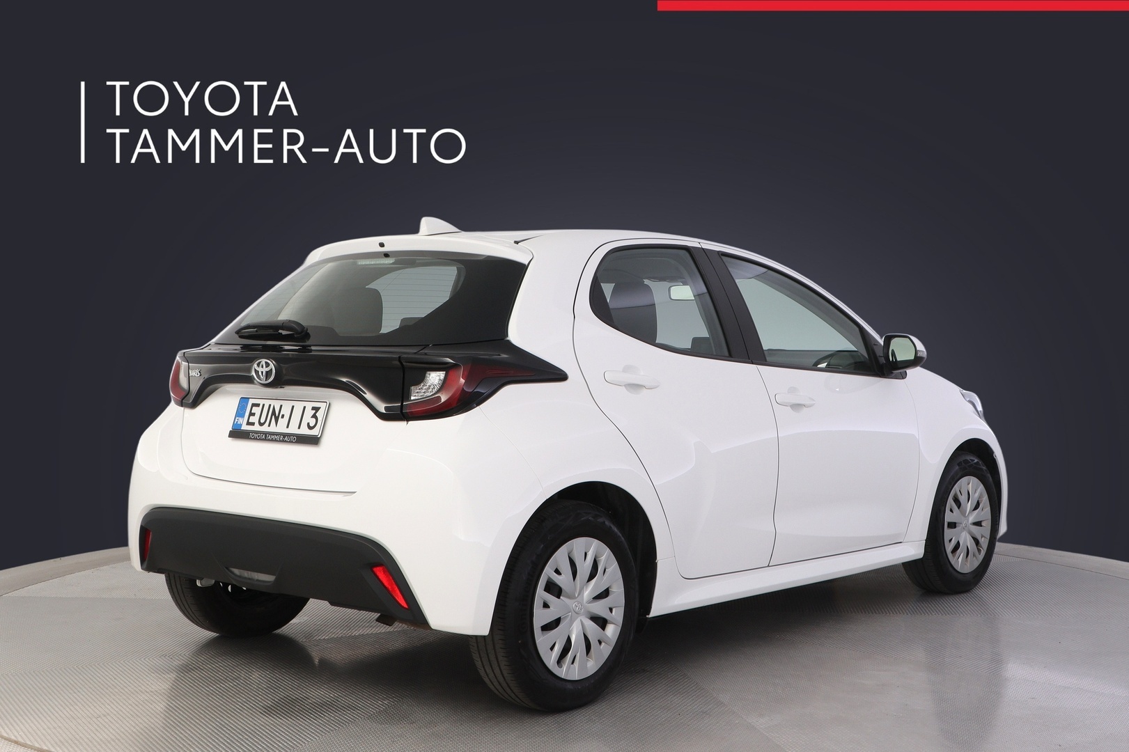 TOYOTA Yaris 2023