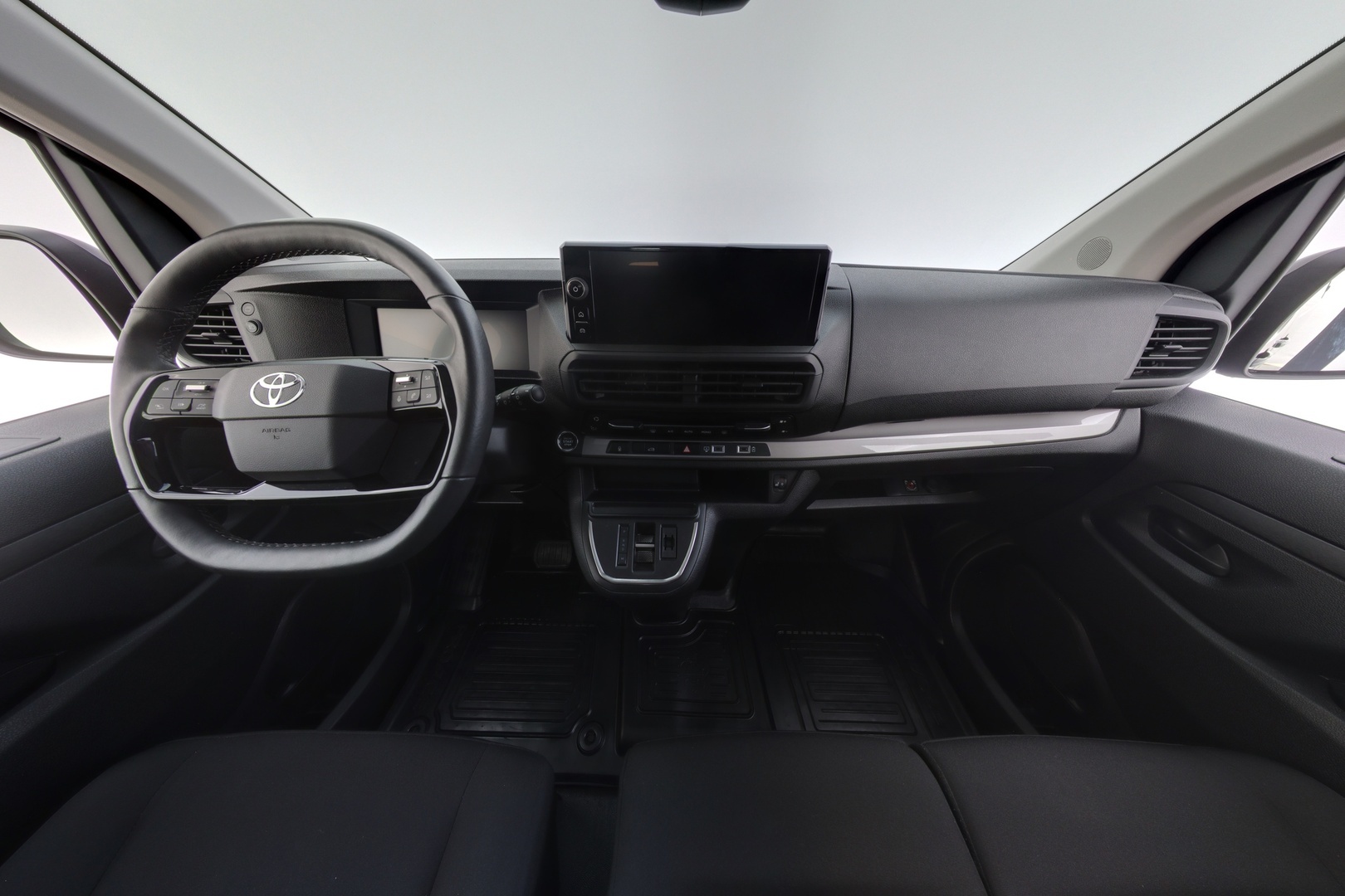 TOYOTA Proace 2024