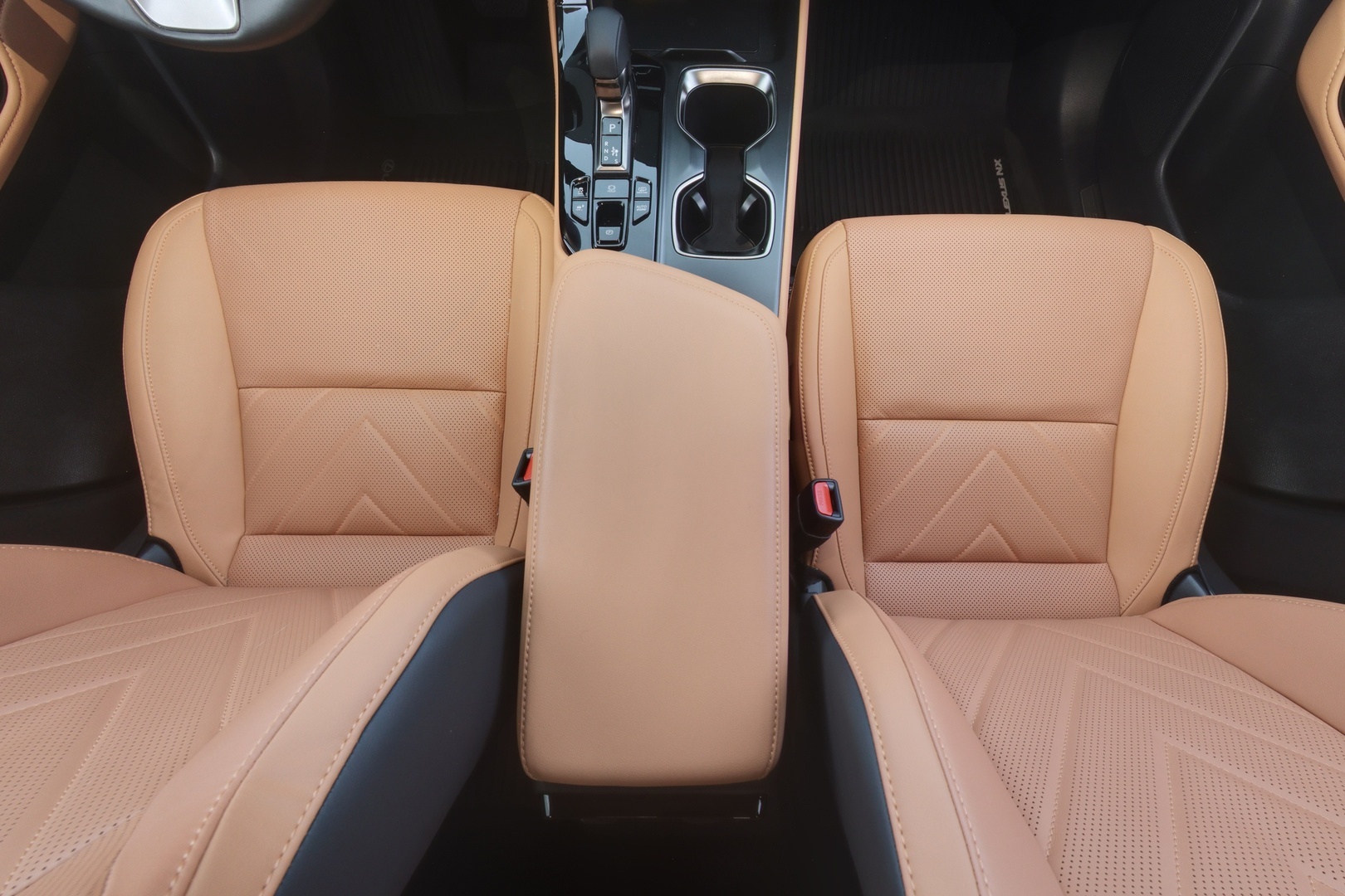 LEXUS NX 2025