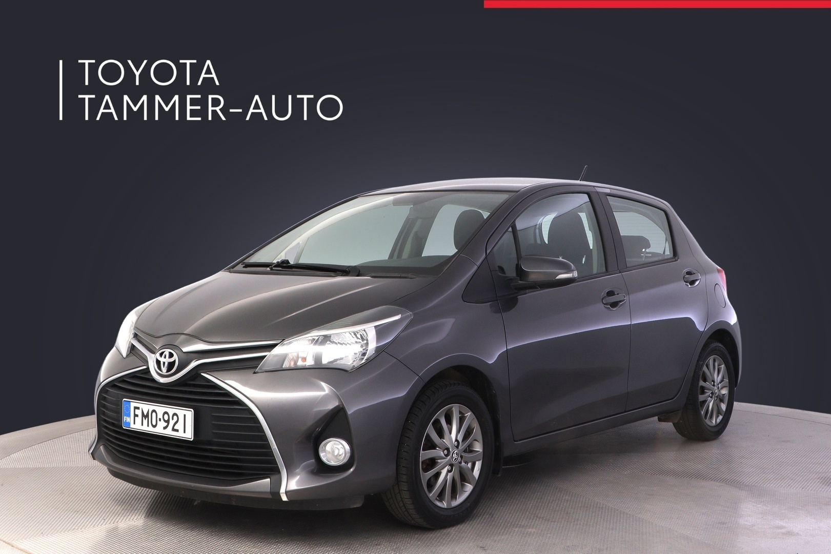 TOYOTA Yaris 2017