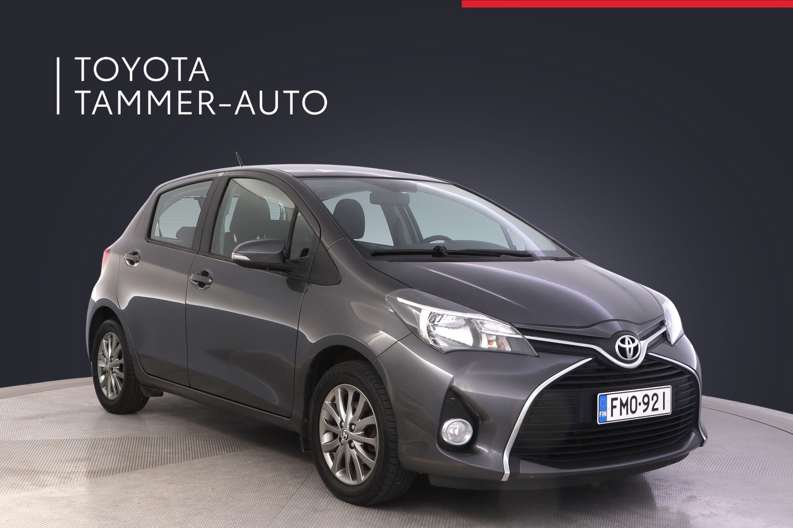 TOYOTA Yaris 2017