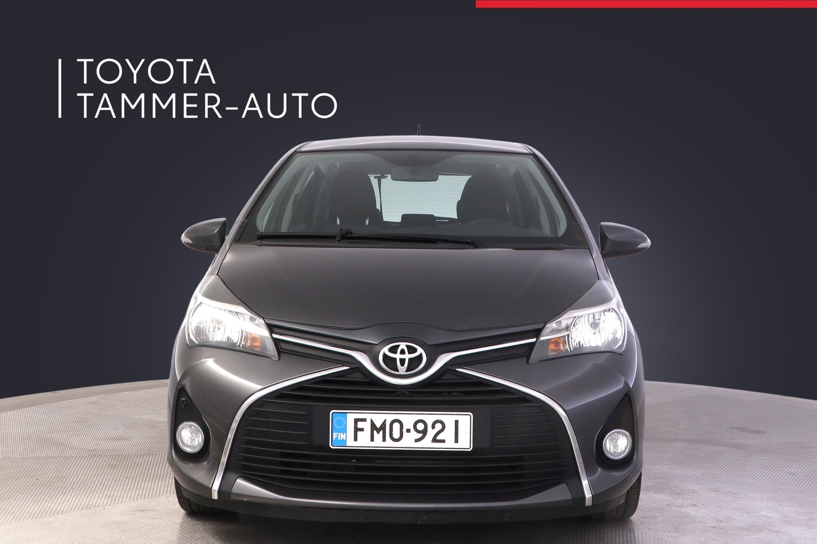TOYOTA Yaris 2017