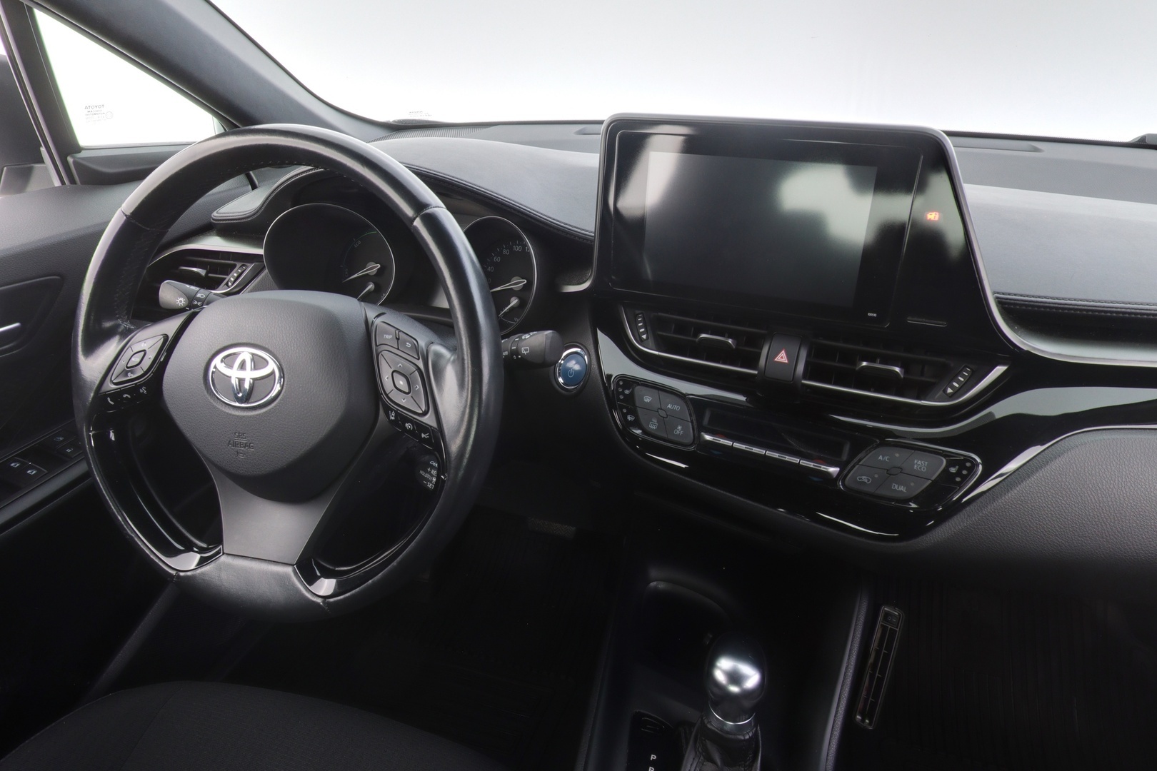 TOYOTA C-HR 2018