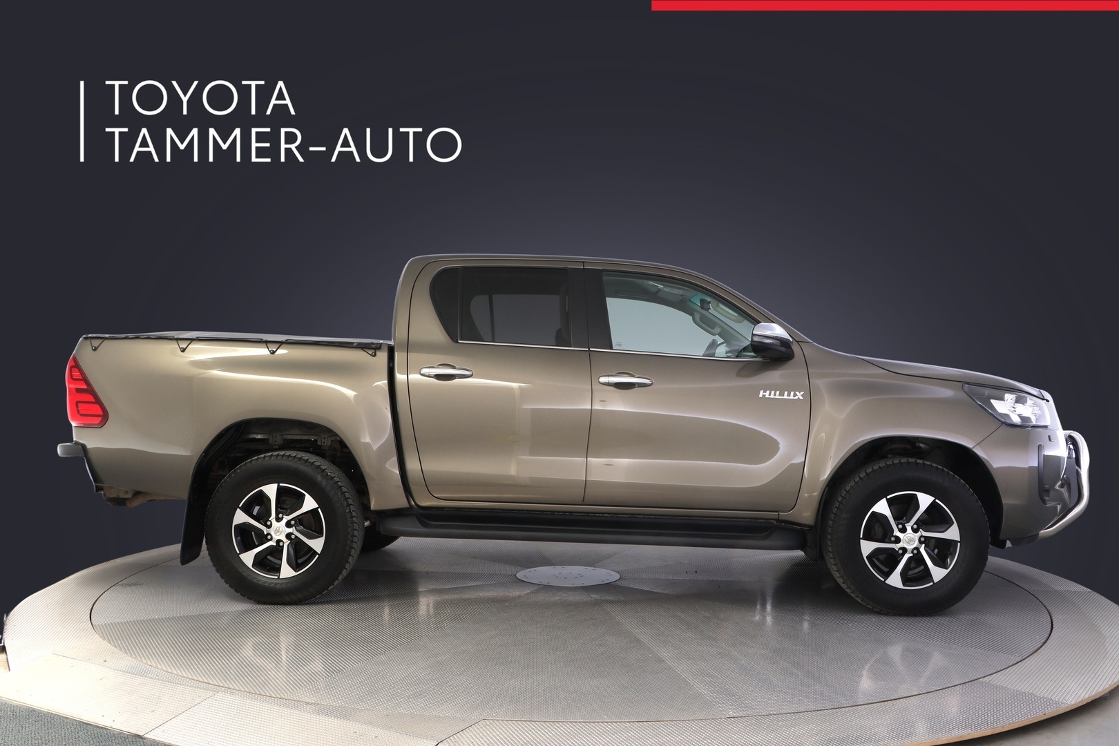 TOYOTA Hilux 2022