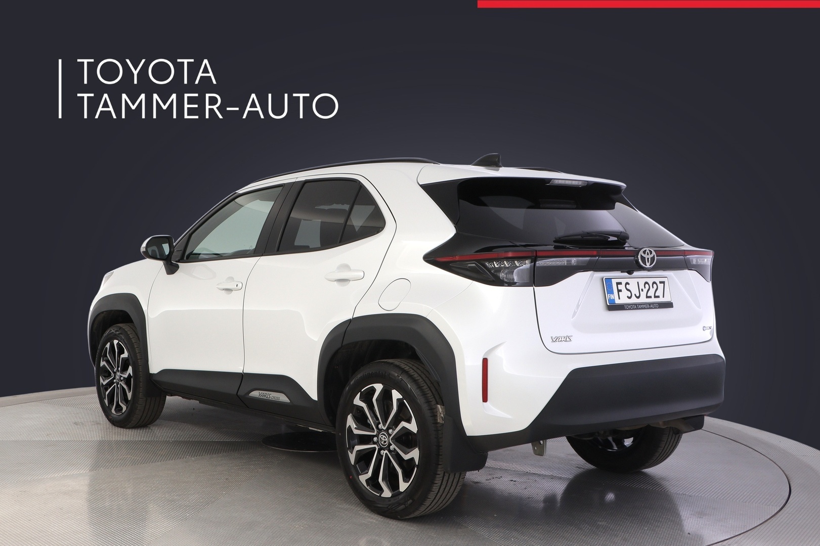 TOYOTA Yaris Cross 2025
