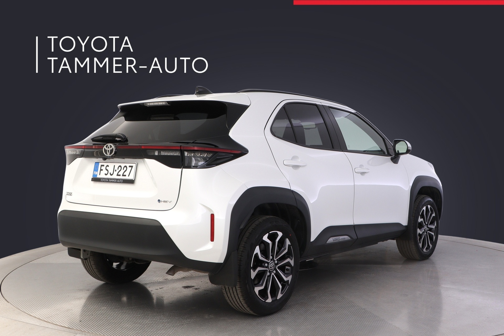 TOYOTA Yaris Cross 2025