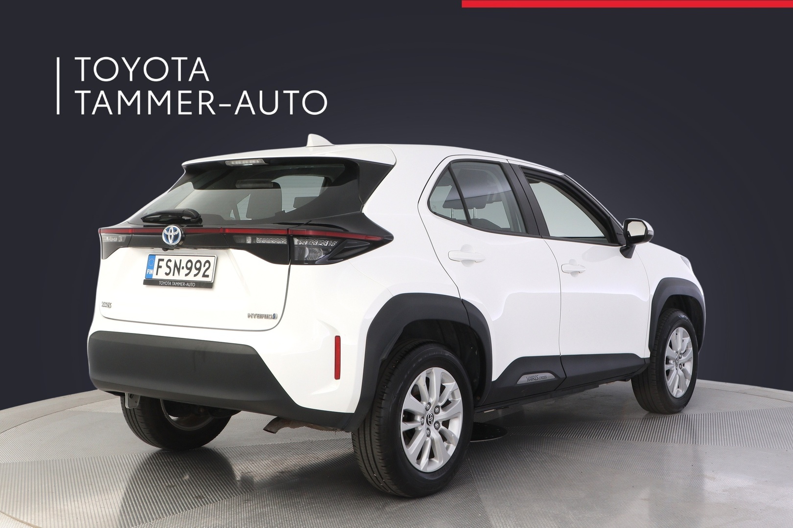 TOYOTA Yaris Cross 2022