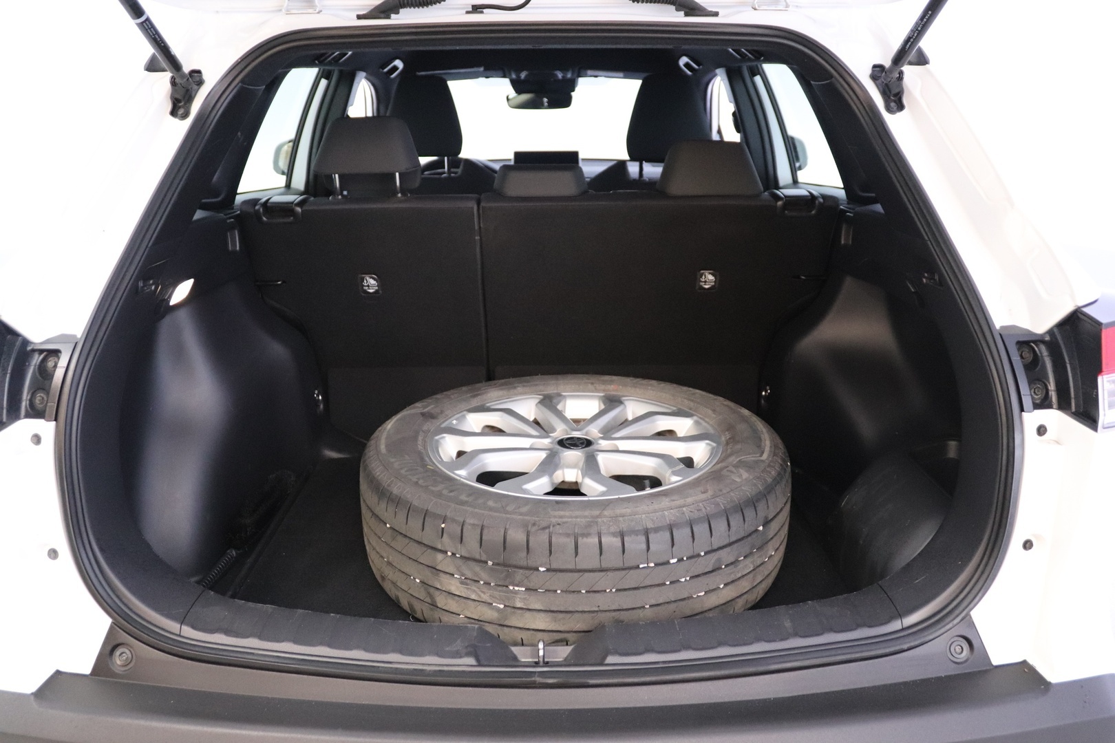 TOYOTA Corolla Cross 2023