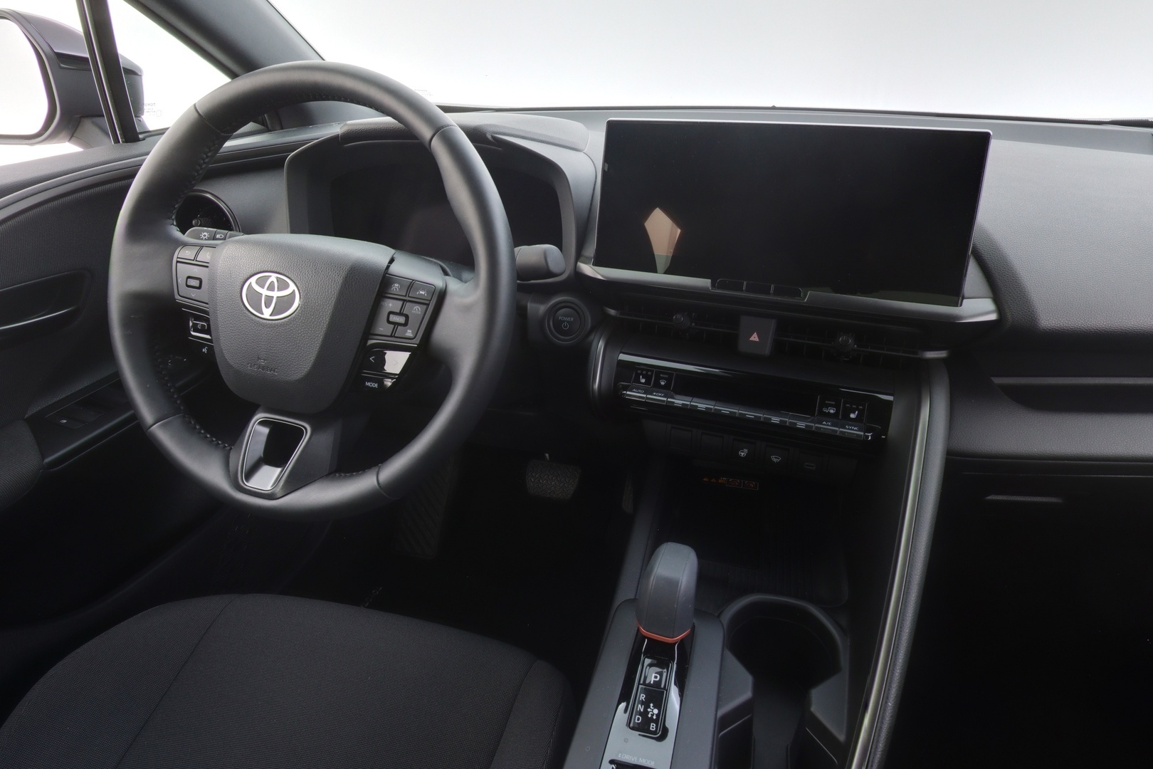 TOYOTA C-HR 2025