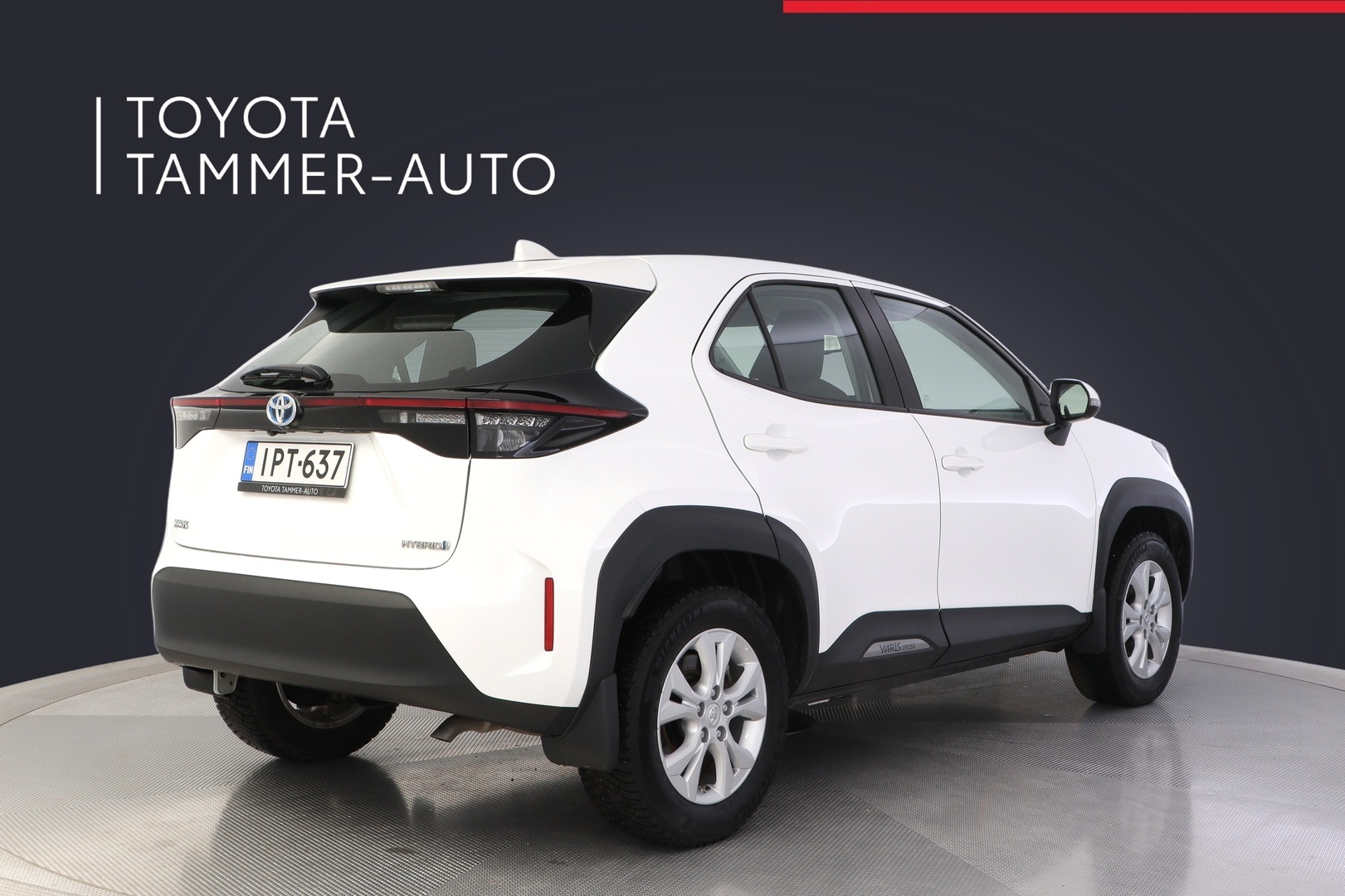 TOYOTA Yaris Cross 2022