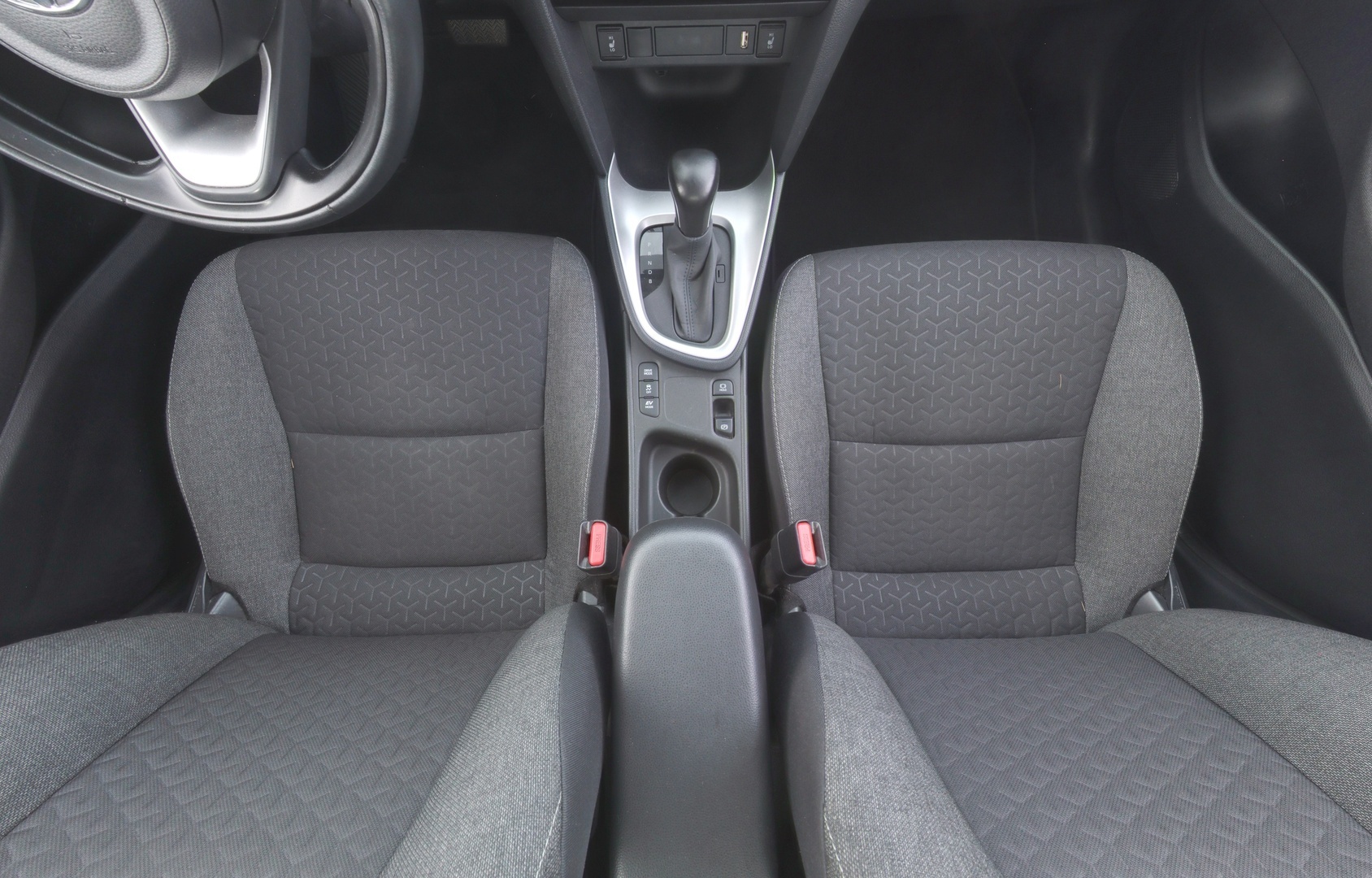 TOYOTA Yaris Cross 2023