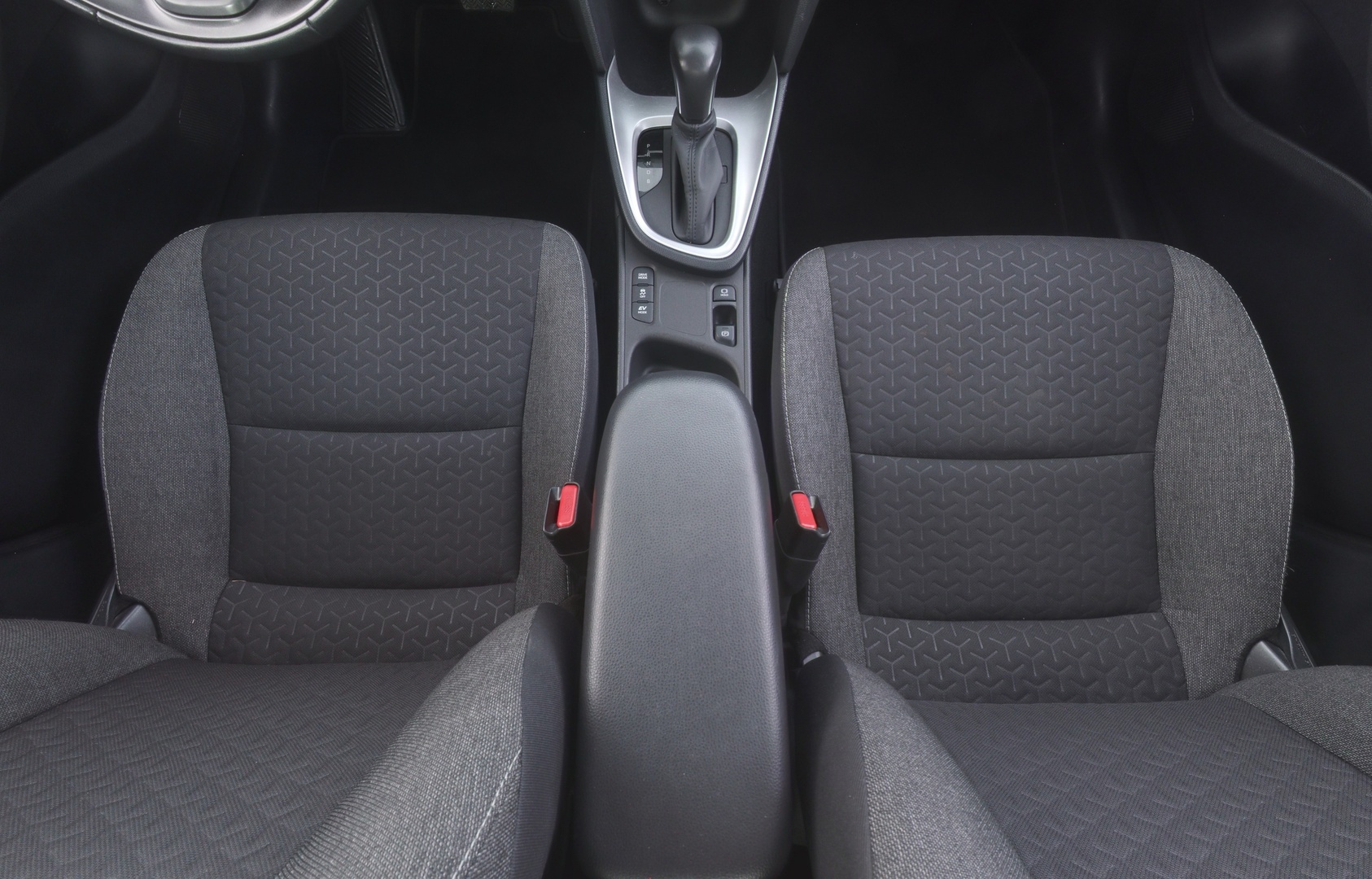 TOYOTA Yaris Cross 2023