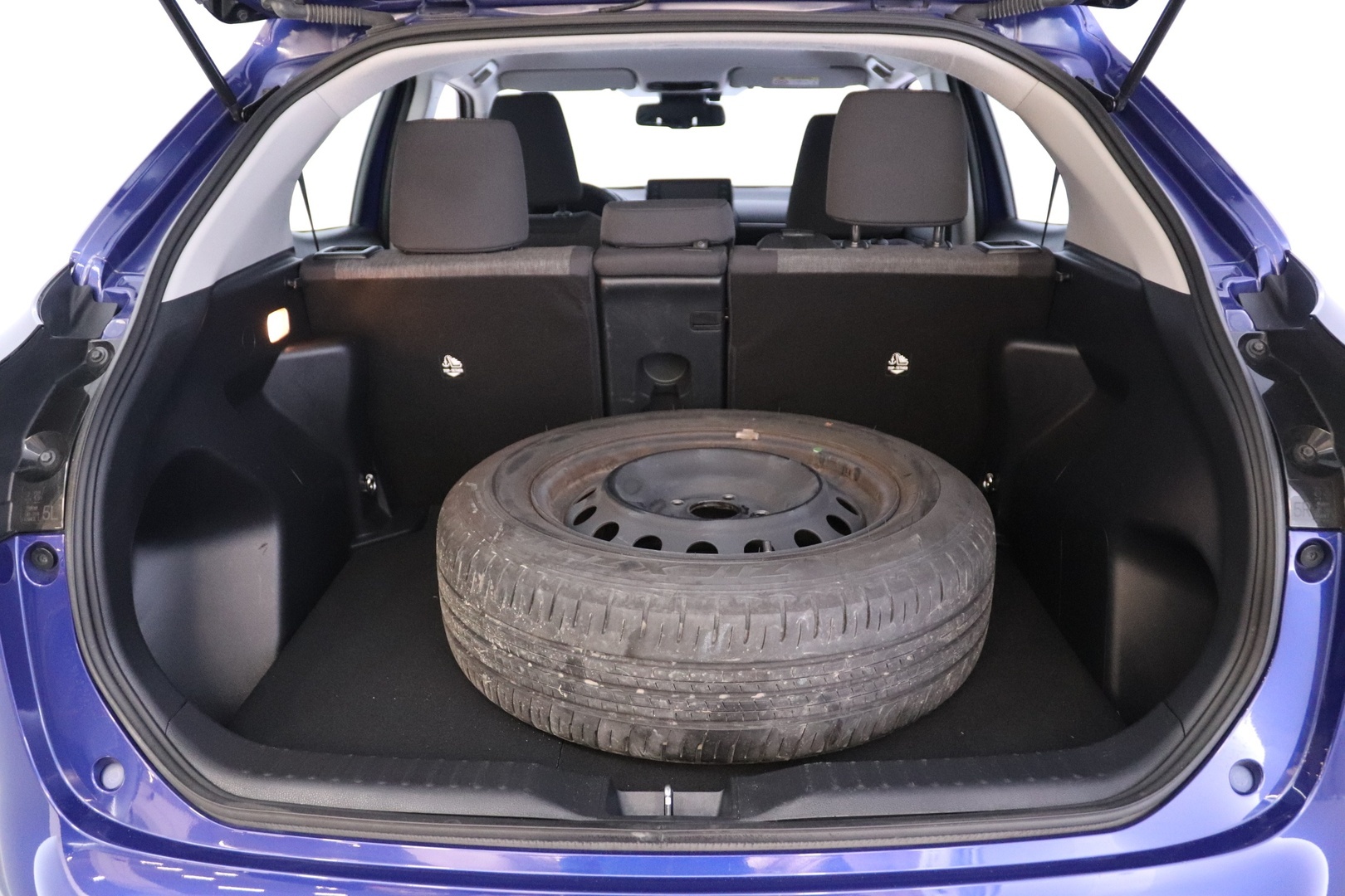 TOYOTA Yaris Cross 2023