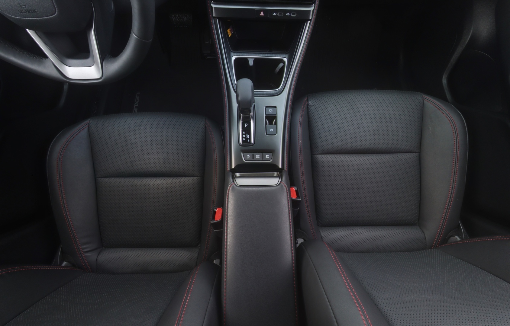 LEXUS LBX 2024
