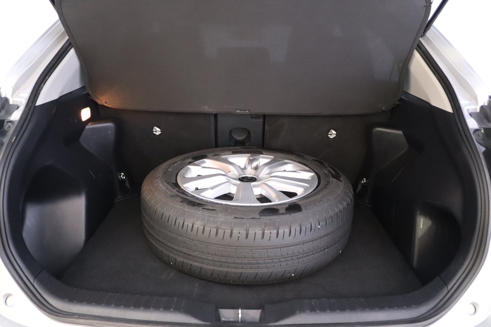 TOYOTA Yaris Cross 2024