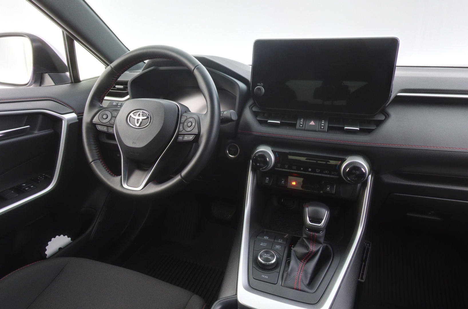 TOYOTA RAV4 Plug-in 2025