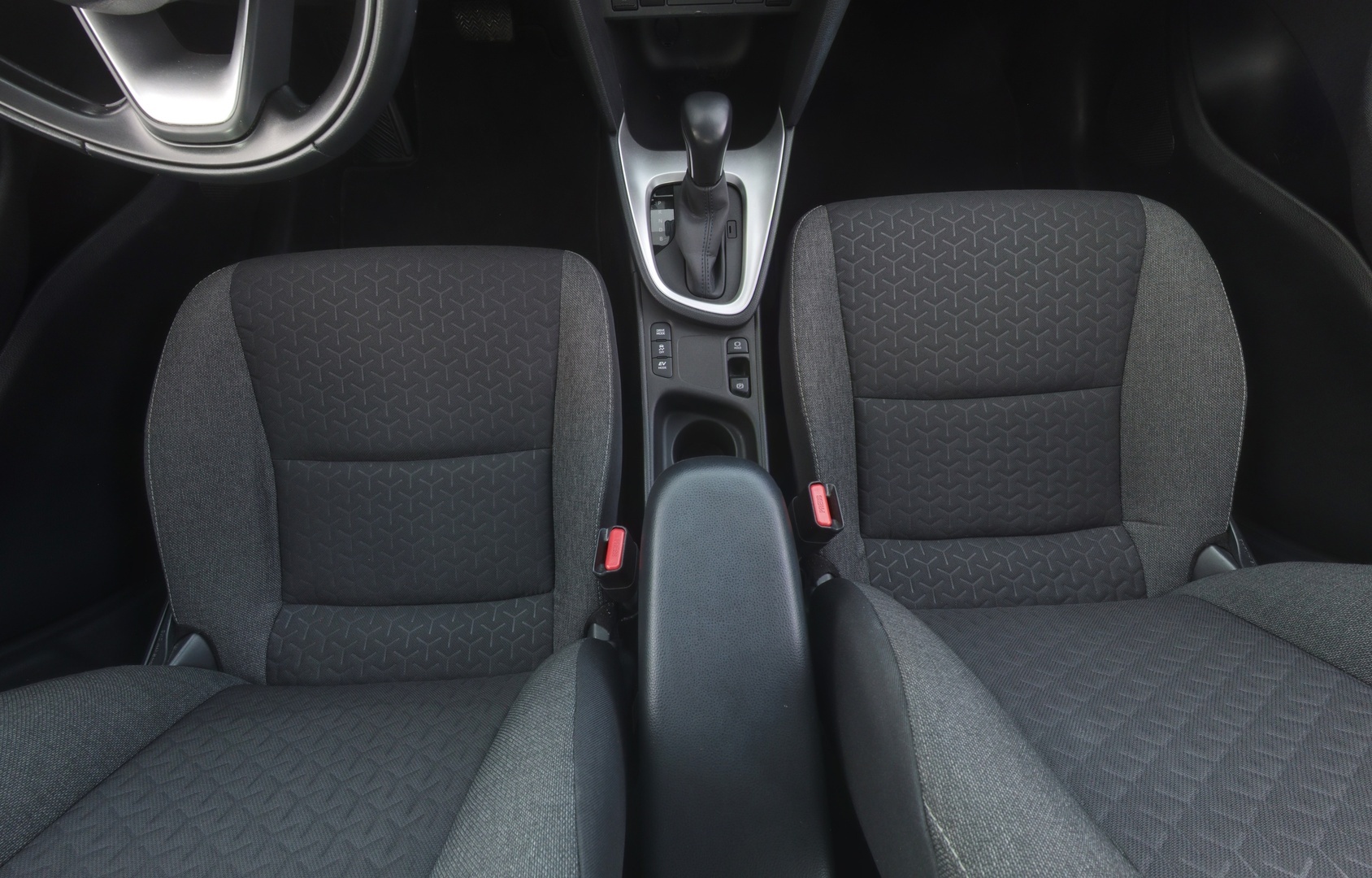 TOYOTA Yaris Cross 2023